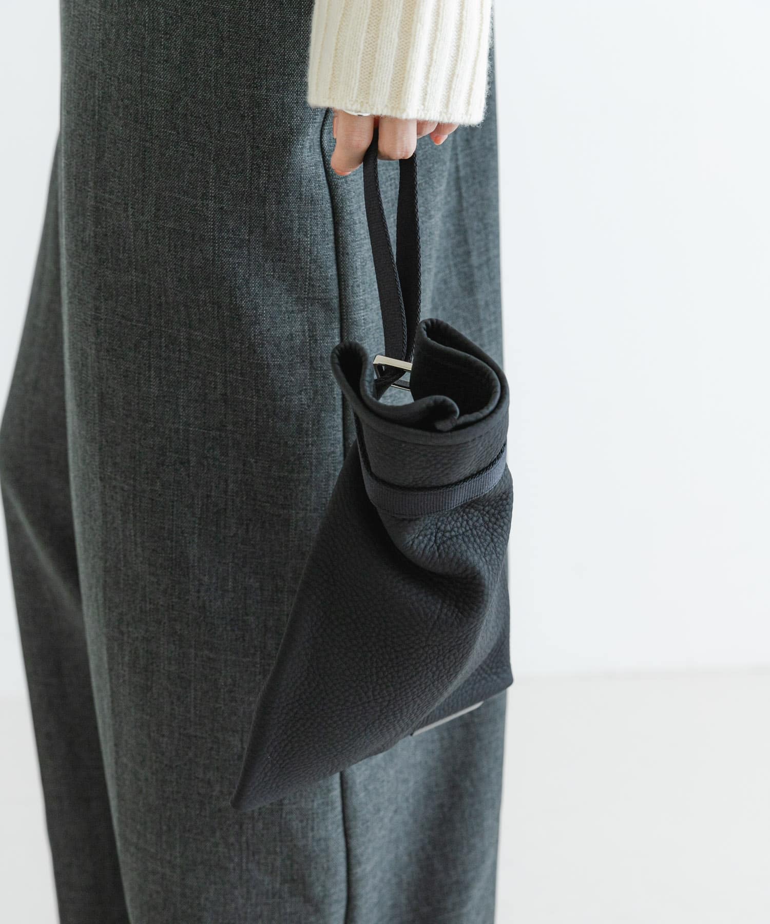 ITTI　ANNIE SMALL RICE BAG black FREE