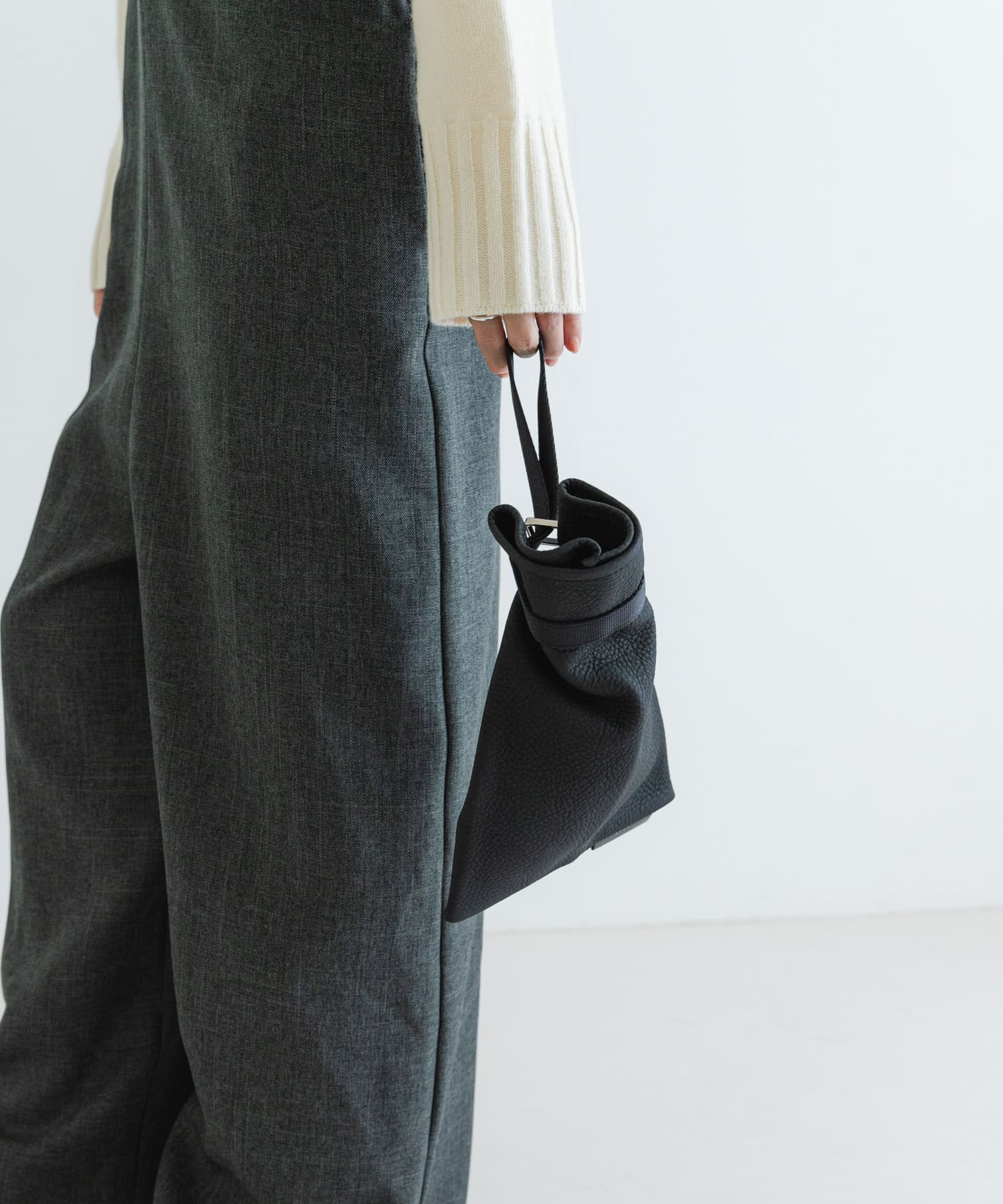 ITTI　ANNIE SMALL RICE BAG black FREE