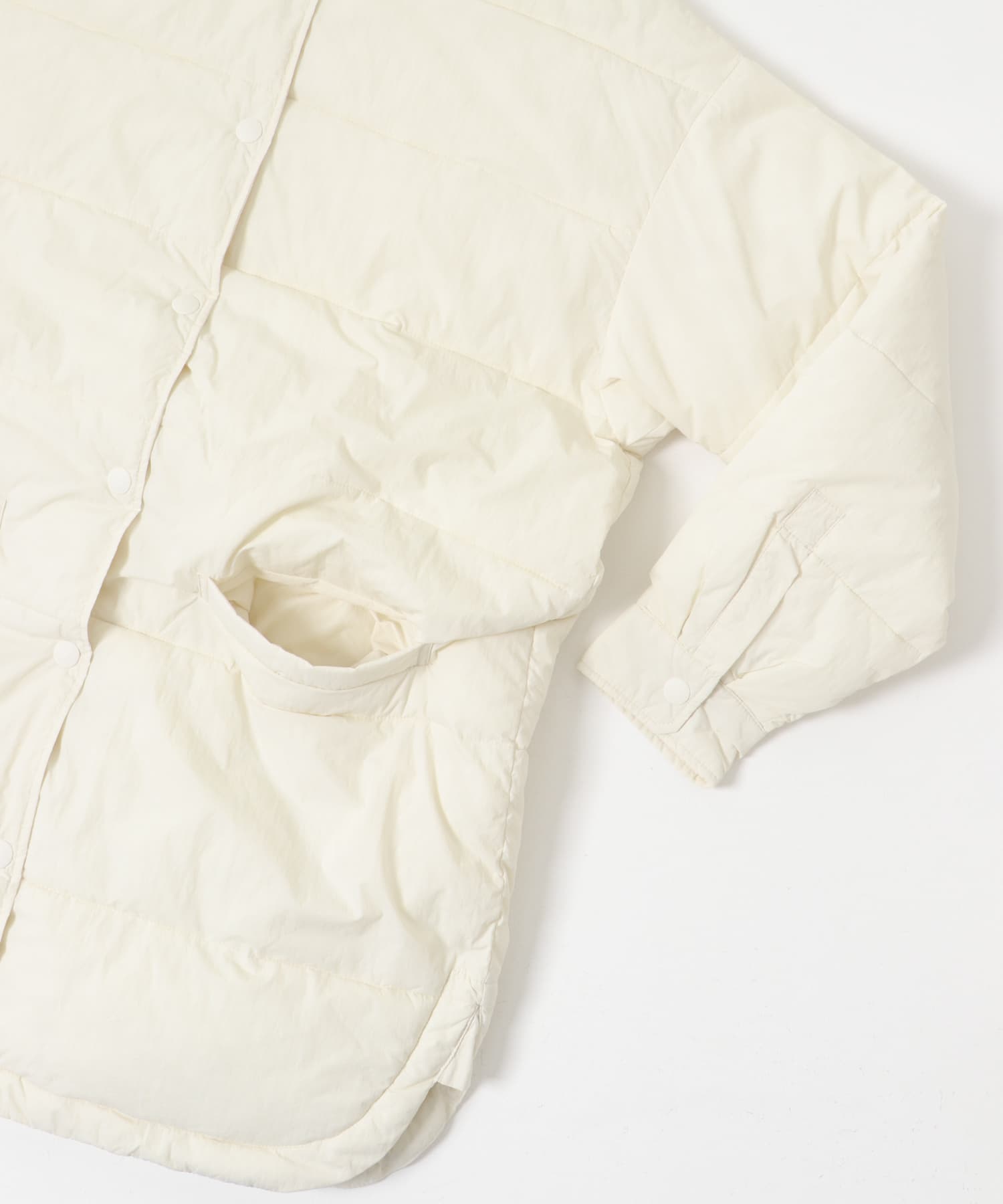 NOMADIS　padded middle　M OFF WHITE -