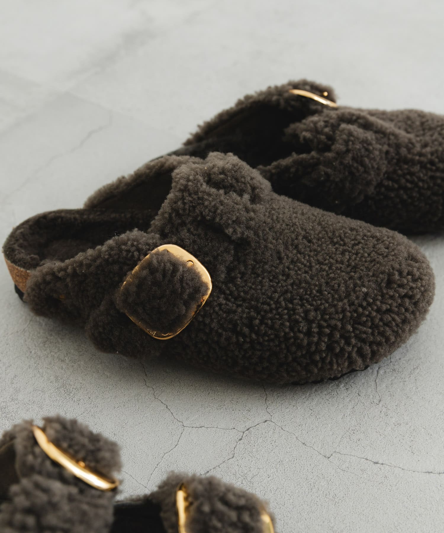 BOSTON BIG BUCKLE TEDDY GRAY 36