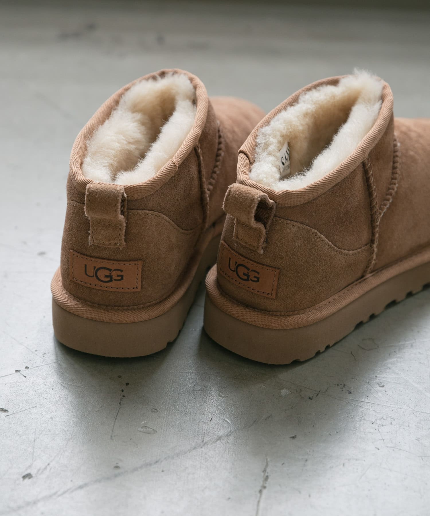 『WEB限定』UGG　CLASSIC ULTRA MINI CHESTNUT 5