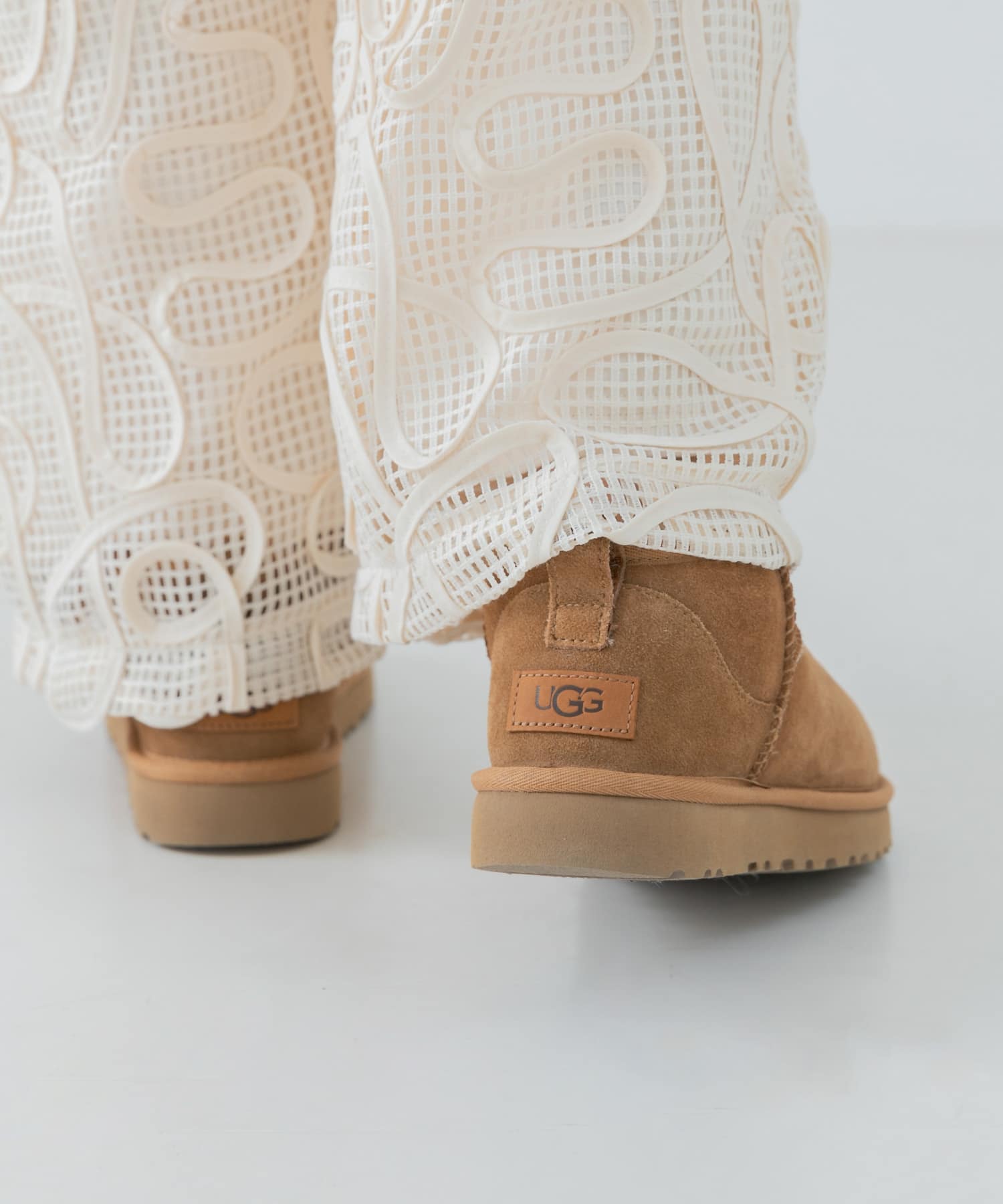 『WEB限定』UGG　CLASSIC ULTRA MINI CHESTNUT 5