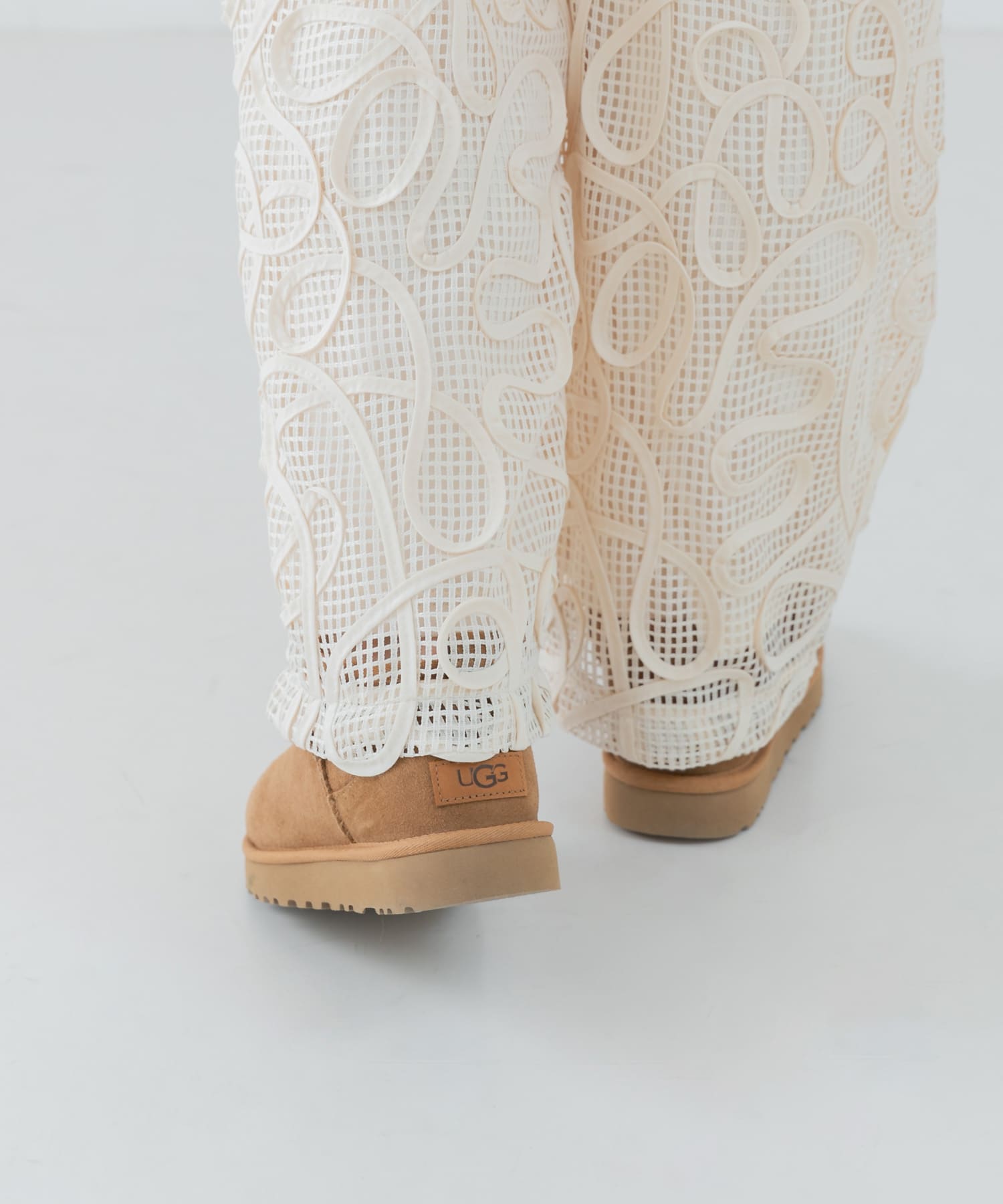 『WEB限定』UGG　CLASSIC ULTRA MINI CHESTNUT 5