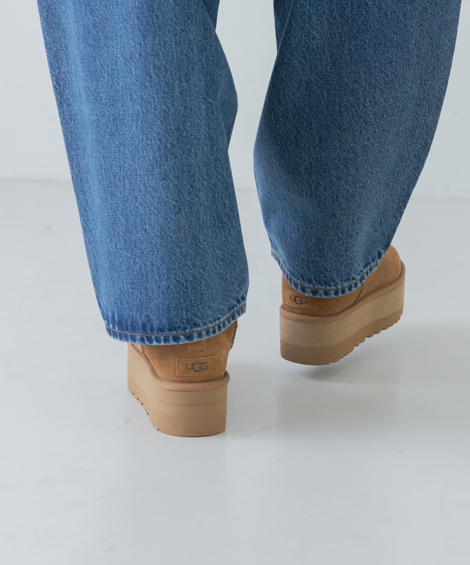 『一部WEB限定サイズ』UGG　ULTRA MINI PLATFORM CHESTNUT 5