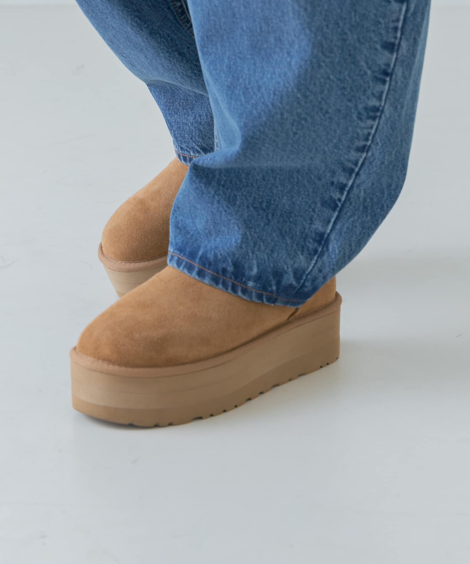 『一部WEB限定サイズ』UGG　ULTRA MINI PLATFORM CHESTNUT 5