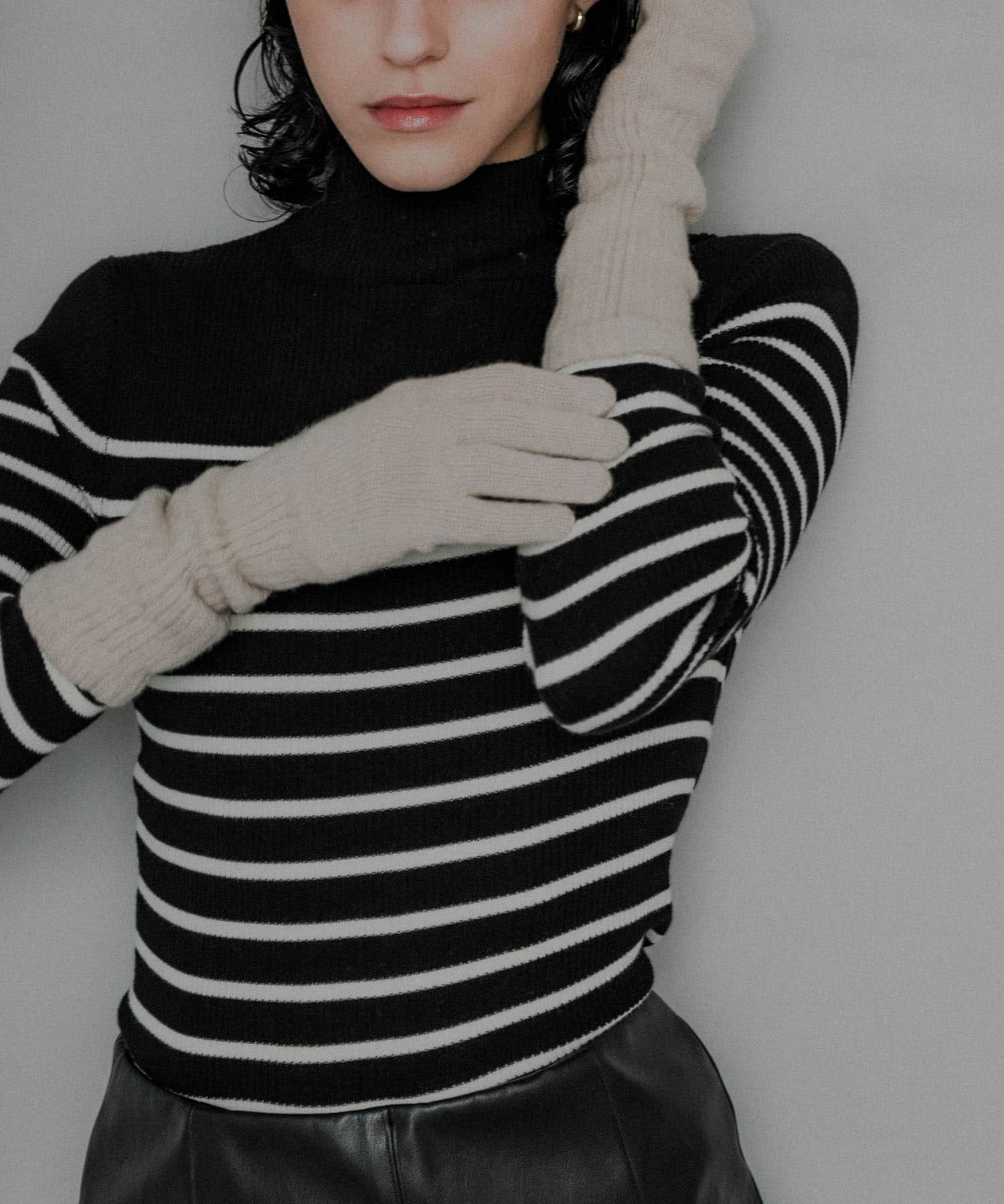 William Brunton Hand Knits　long rib cuff Glove OATMEAL -