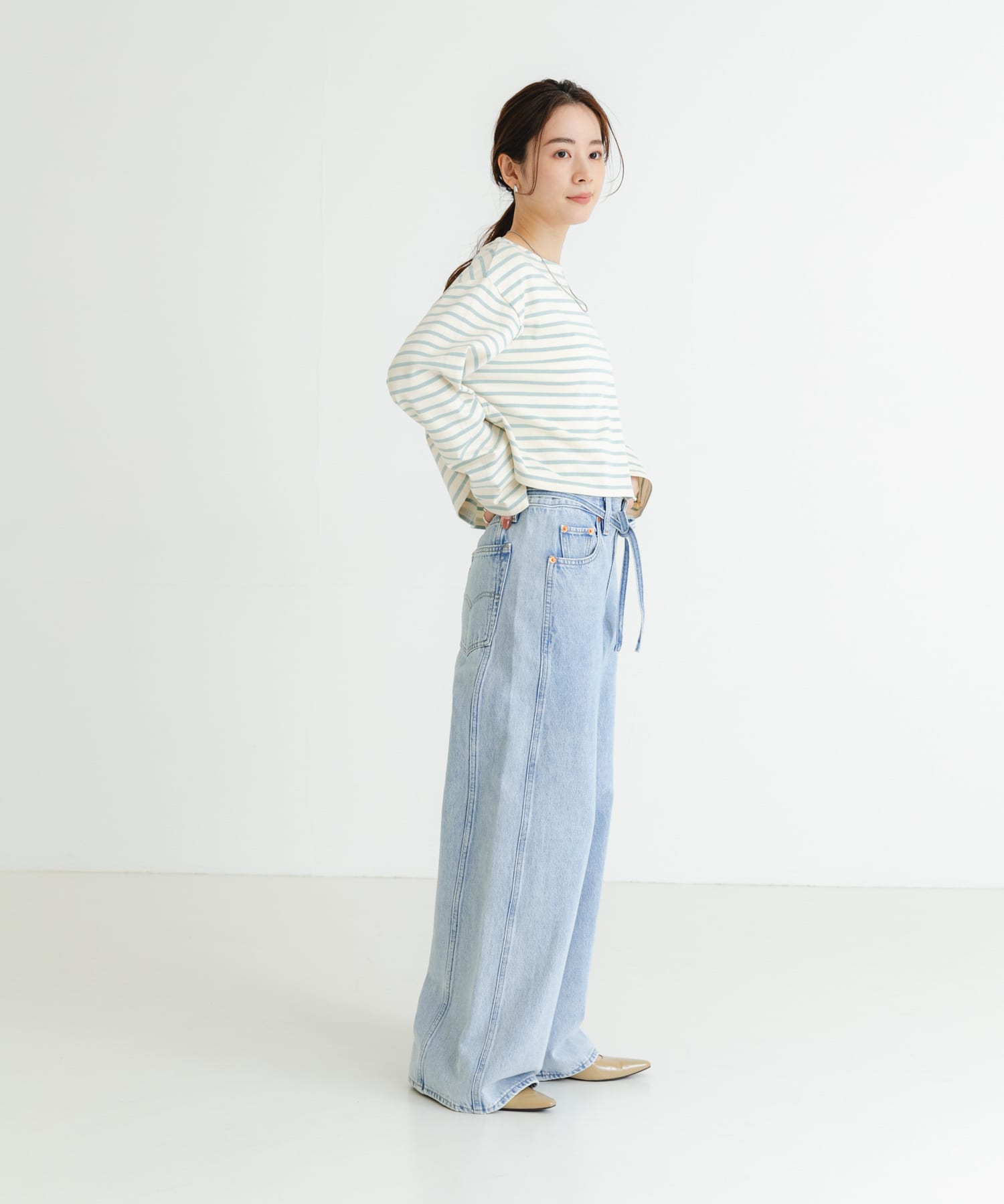 身長：162cm サイズ：27