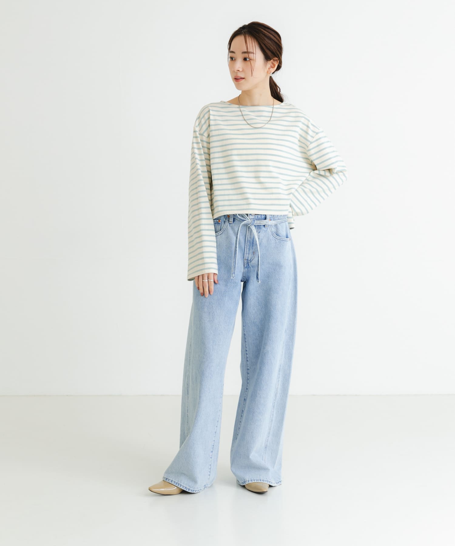 身長：162cm サイズ：27