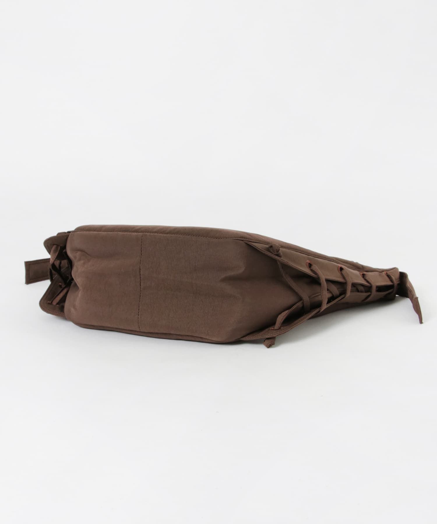 LEMAIRE　MEDIUM SOFT GAME BAG SHIITAKE -