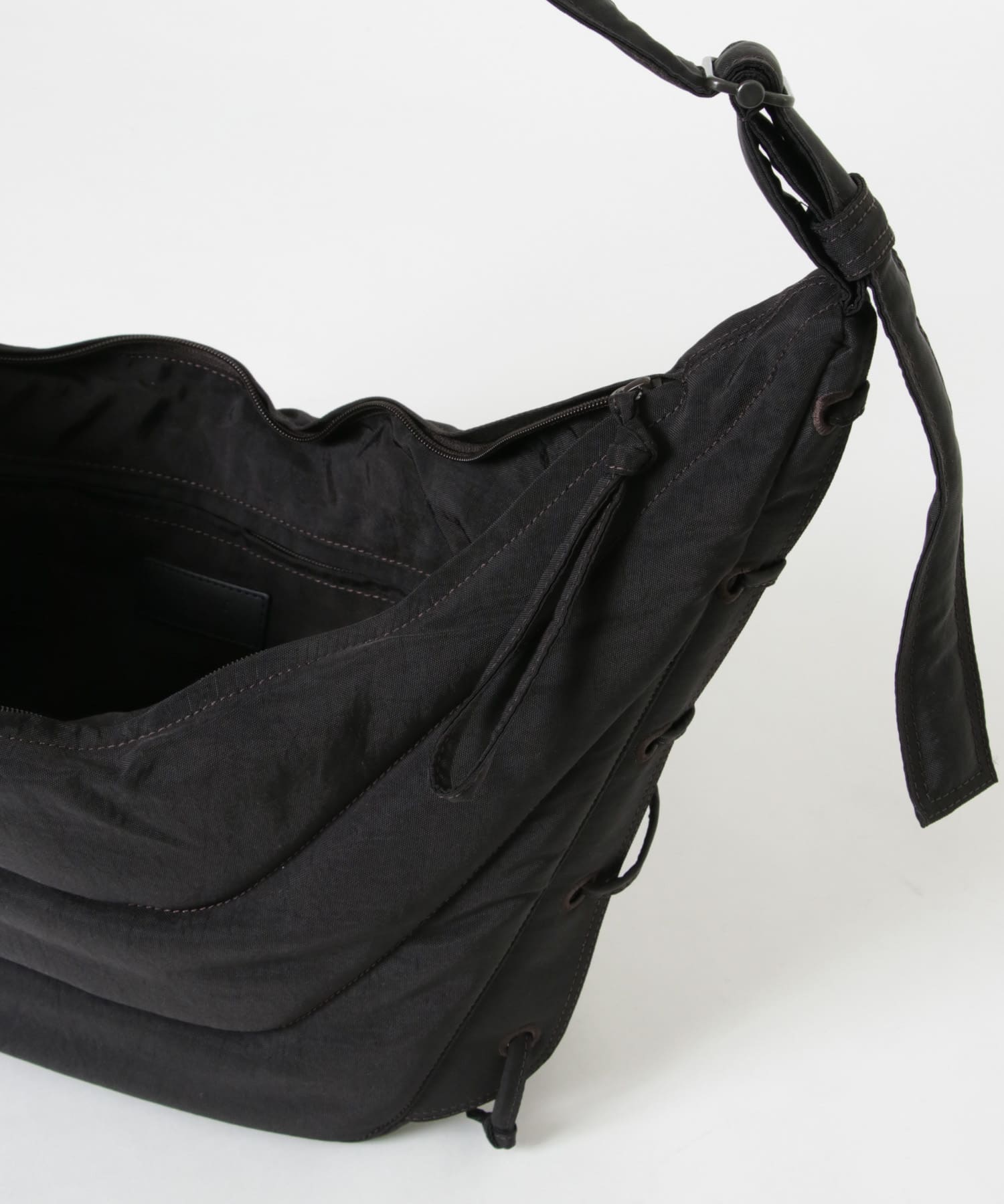 LEMAIRE　MEDIUM SOFT GAME BAG DCHOCOLATE -