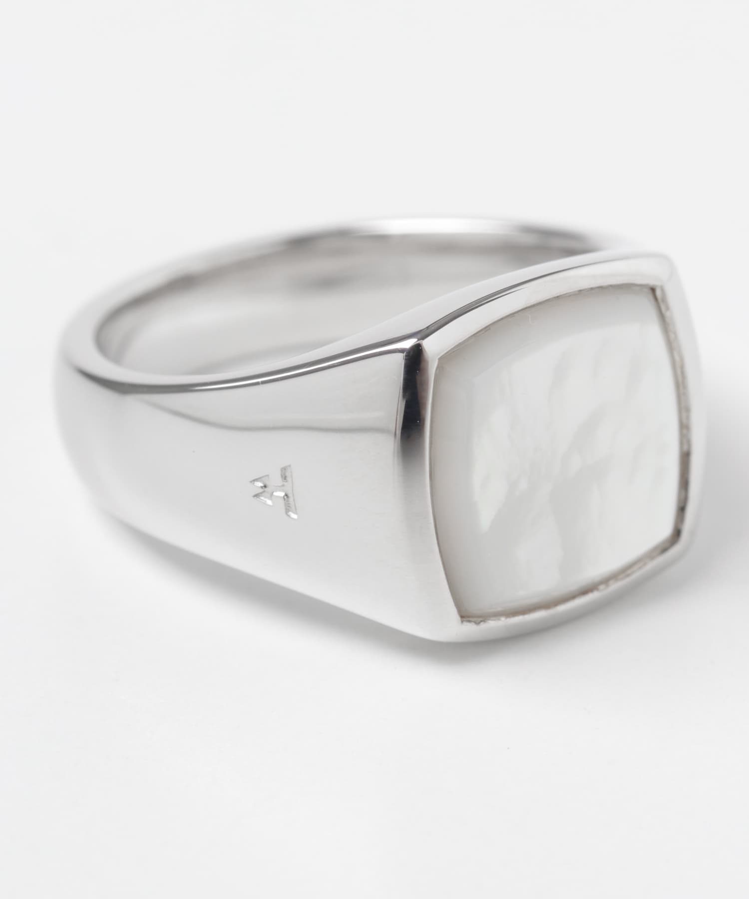 TOM WOOD　Kay Ring White MOP SILVER 50