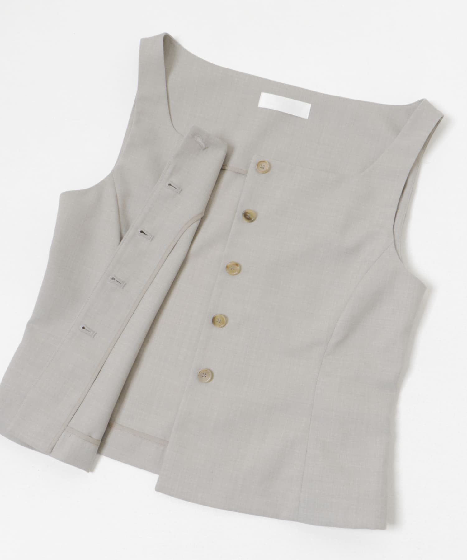 AMOMENTO SCOOP NECK TWO WAY VEST(0 BEIGE): トップス｜URBAN