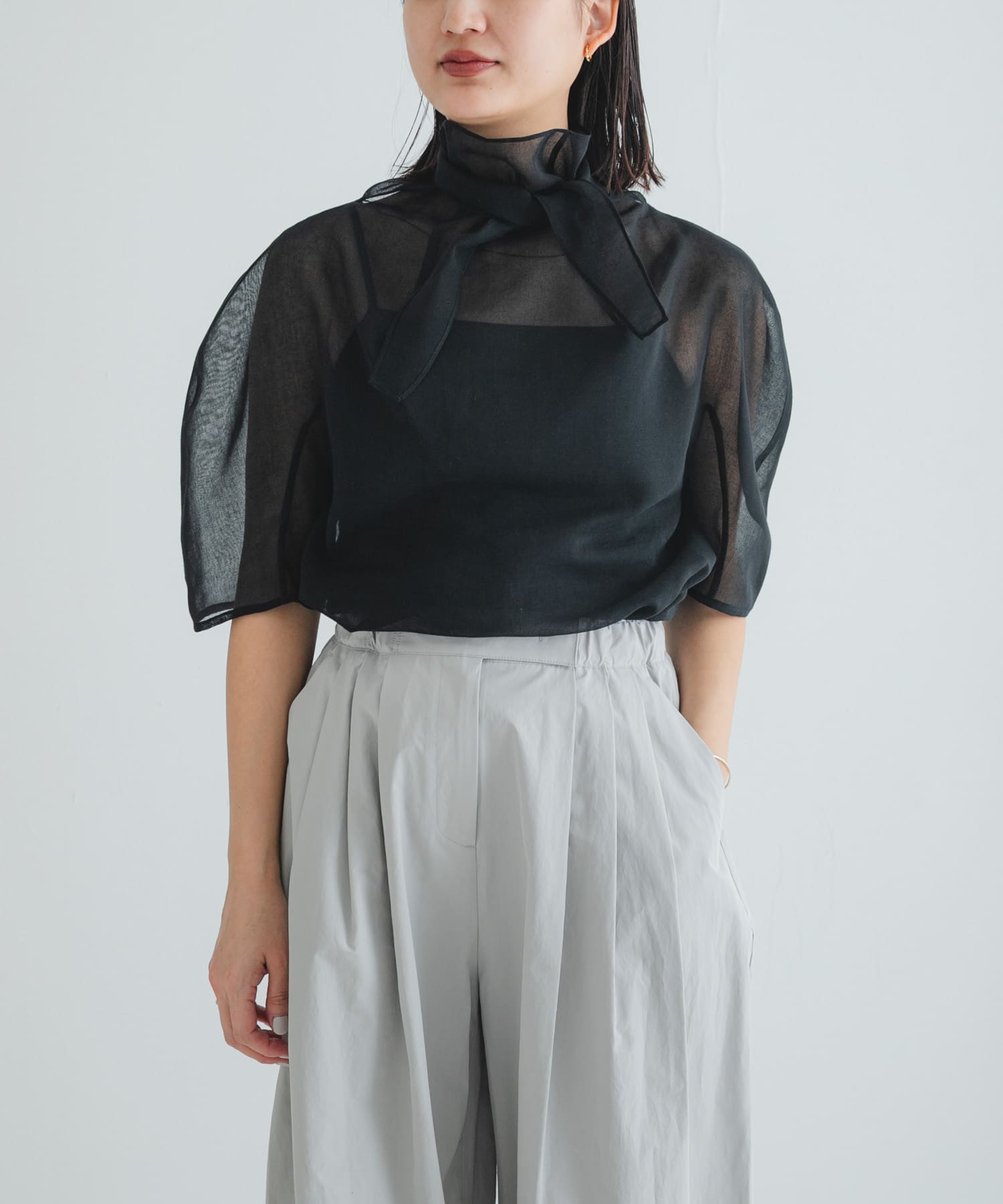AMOMENTO　KNOTTED COLLAR TOP