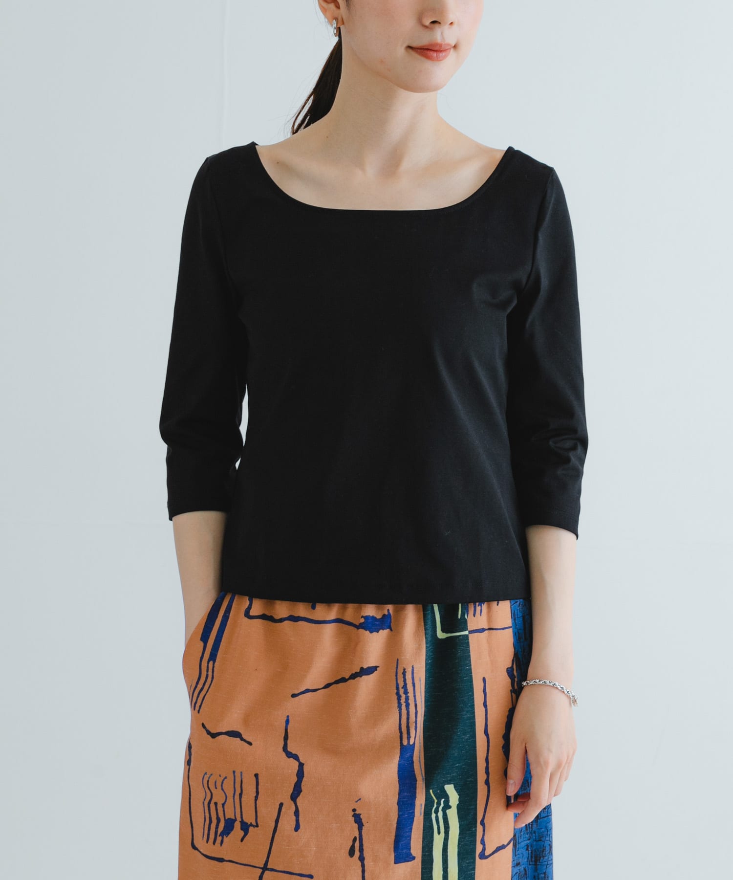 AMOMENTO　SCOOP NECK SHORT SLEEVE T-SHIRTS