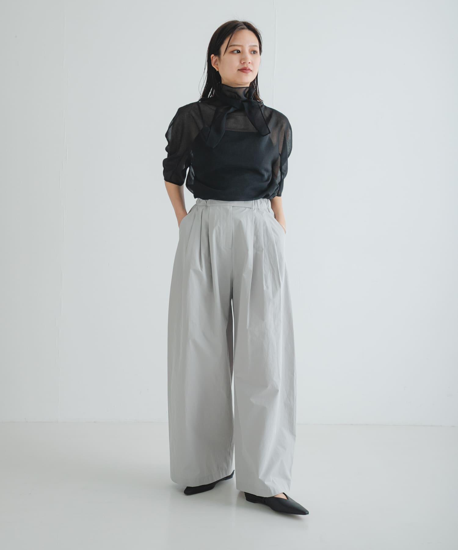 パンツ Amiur asymmetry design line tuck pants Pre-Order】アシメタックベルトパンツ / Asymmetrical Belt