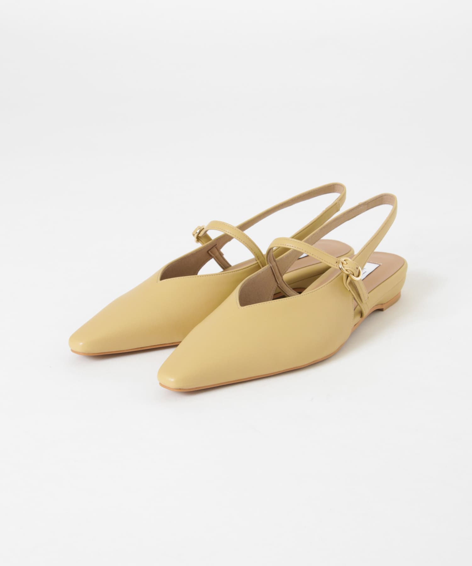 イエローベージュ