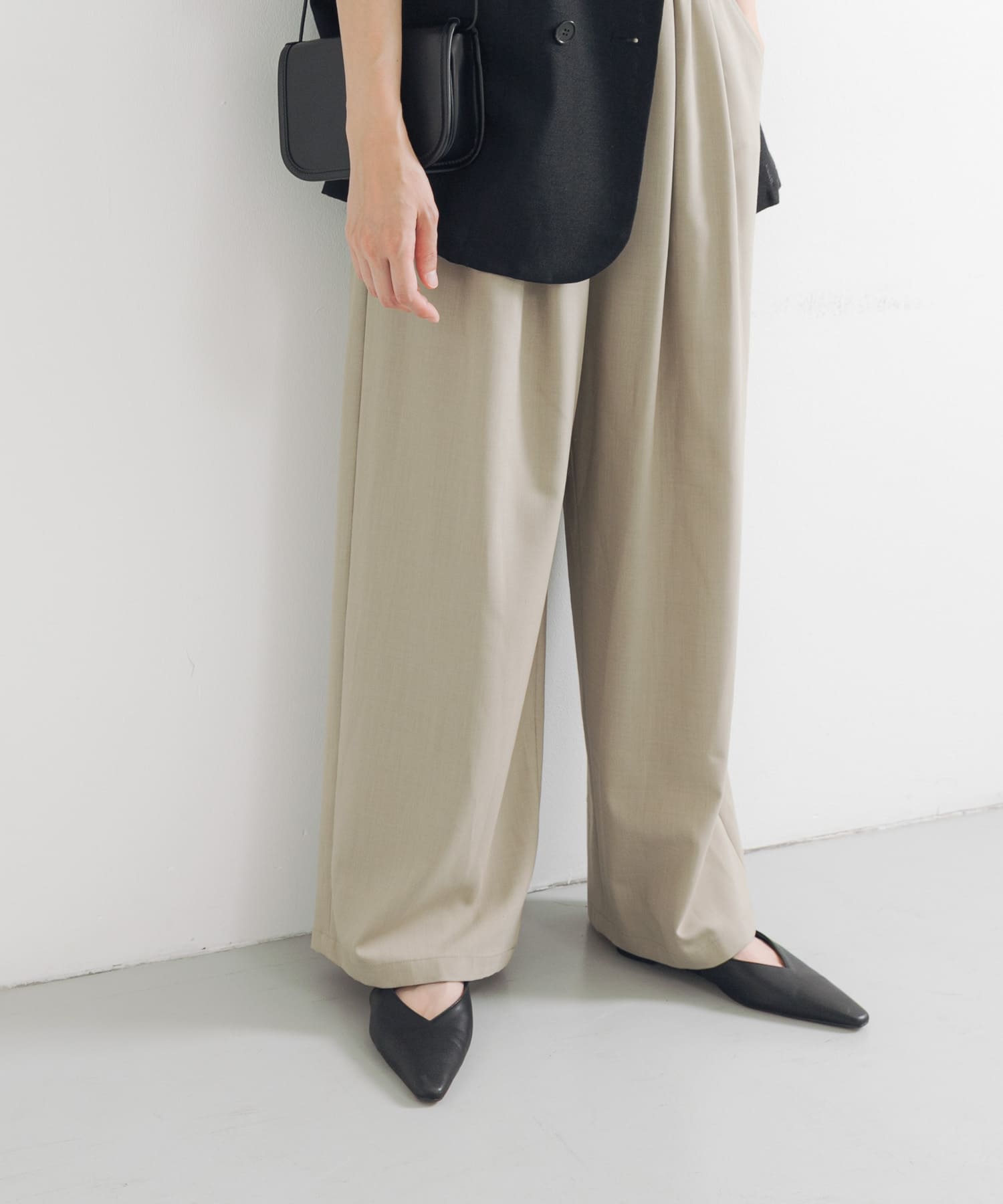 『別注』 MILLIWM×URBANR　Vカットスリングバッグパンプス ブラック 36