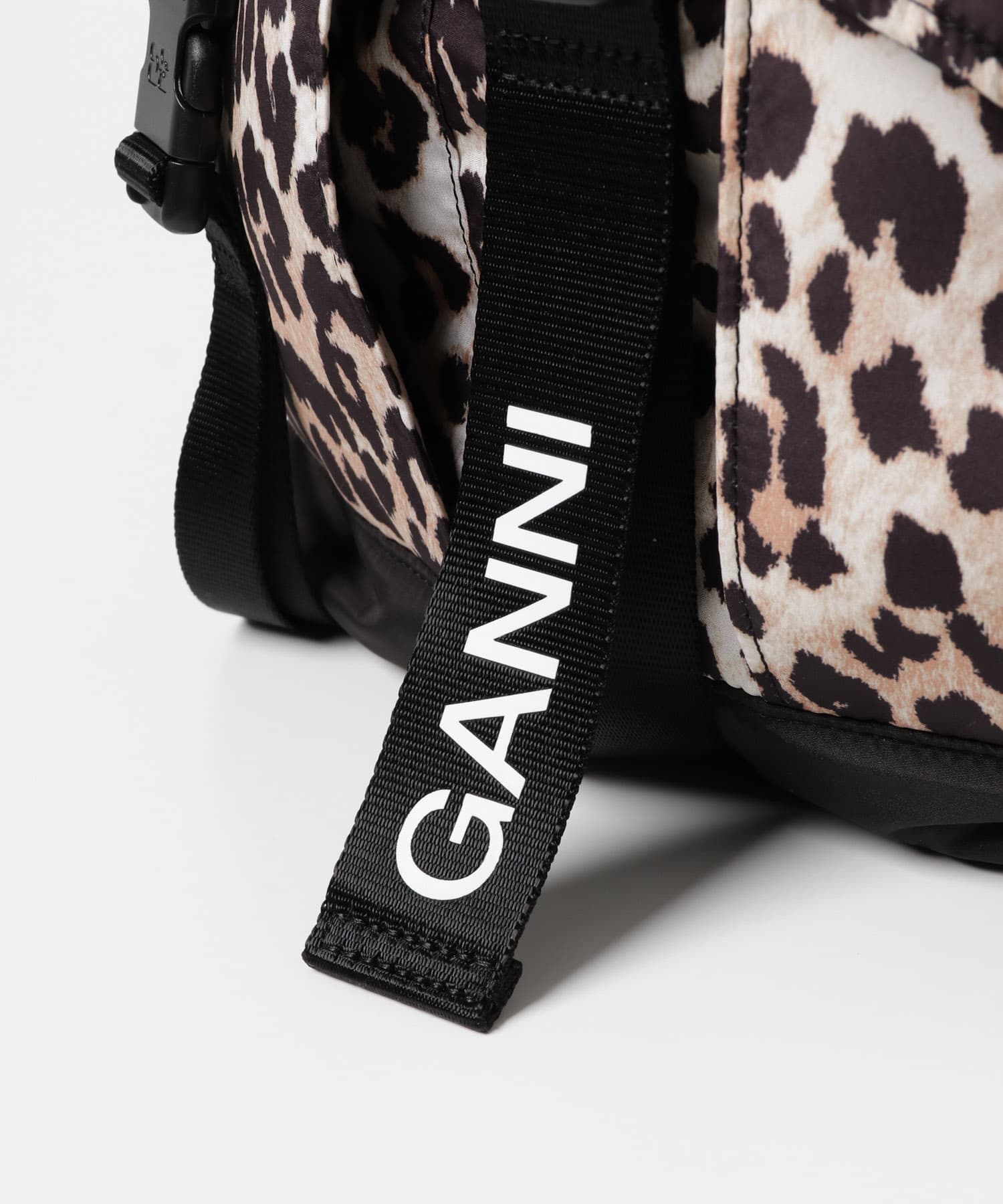 GANNI　Recycled Tech Backpack P Leopard -