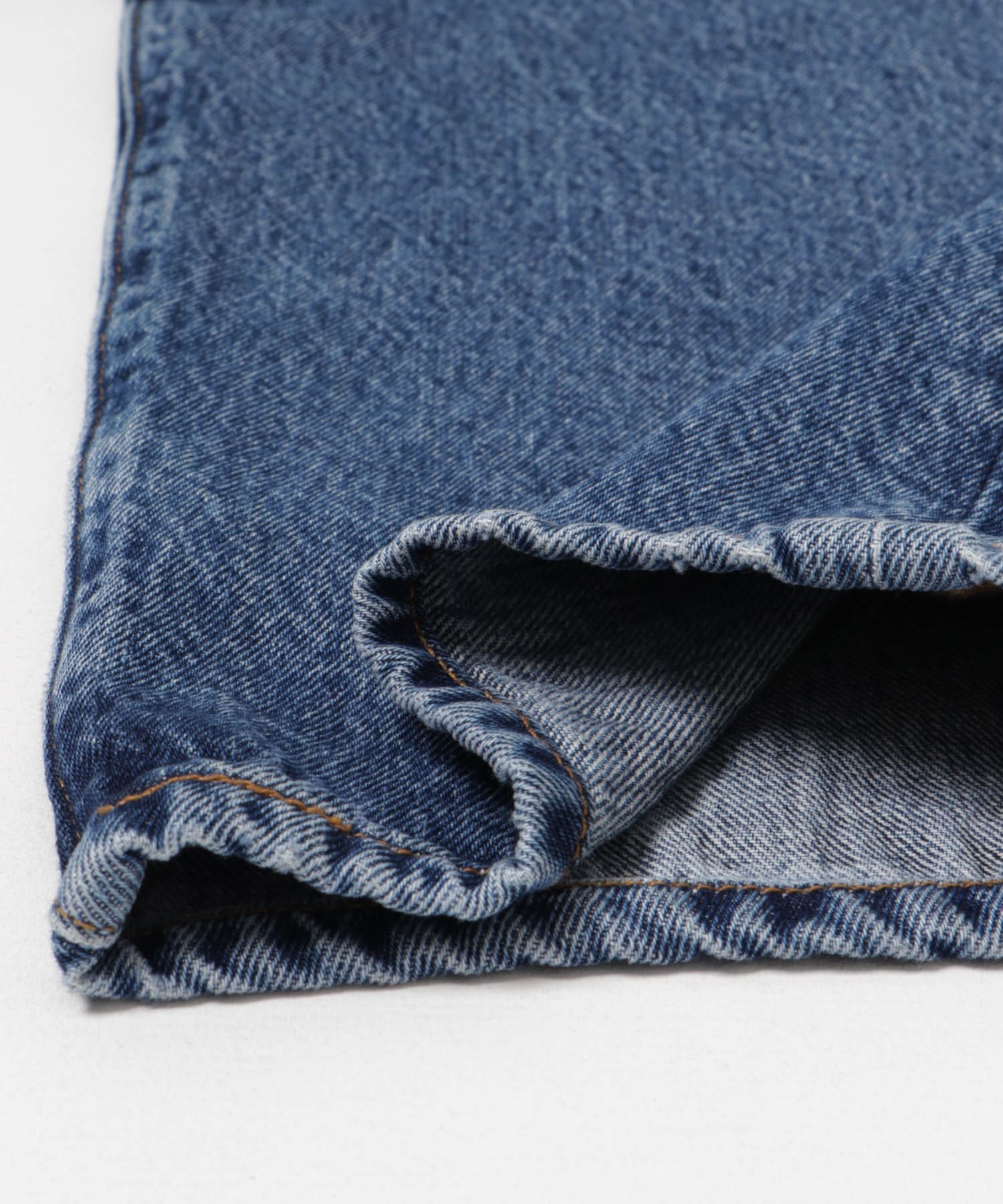 Levi’s　Exclusive 501 90s ANKLE SHOUT O ST 25