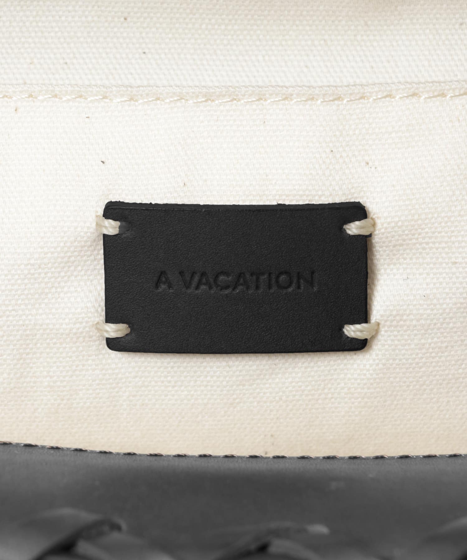 A VACATION　RATTAN S BLACK one