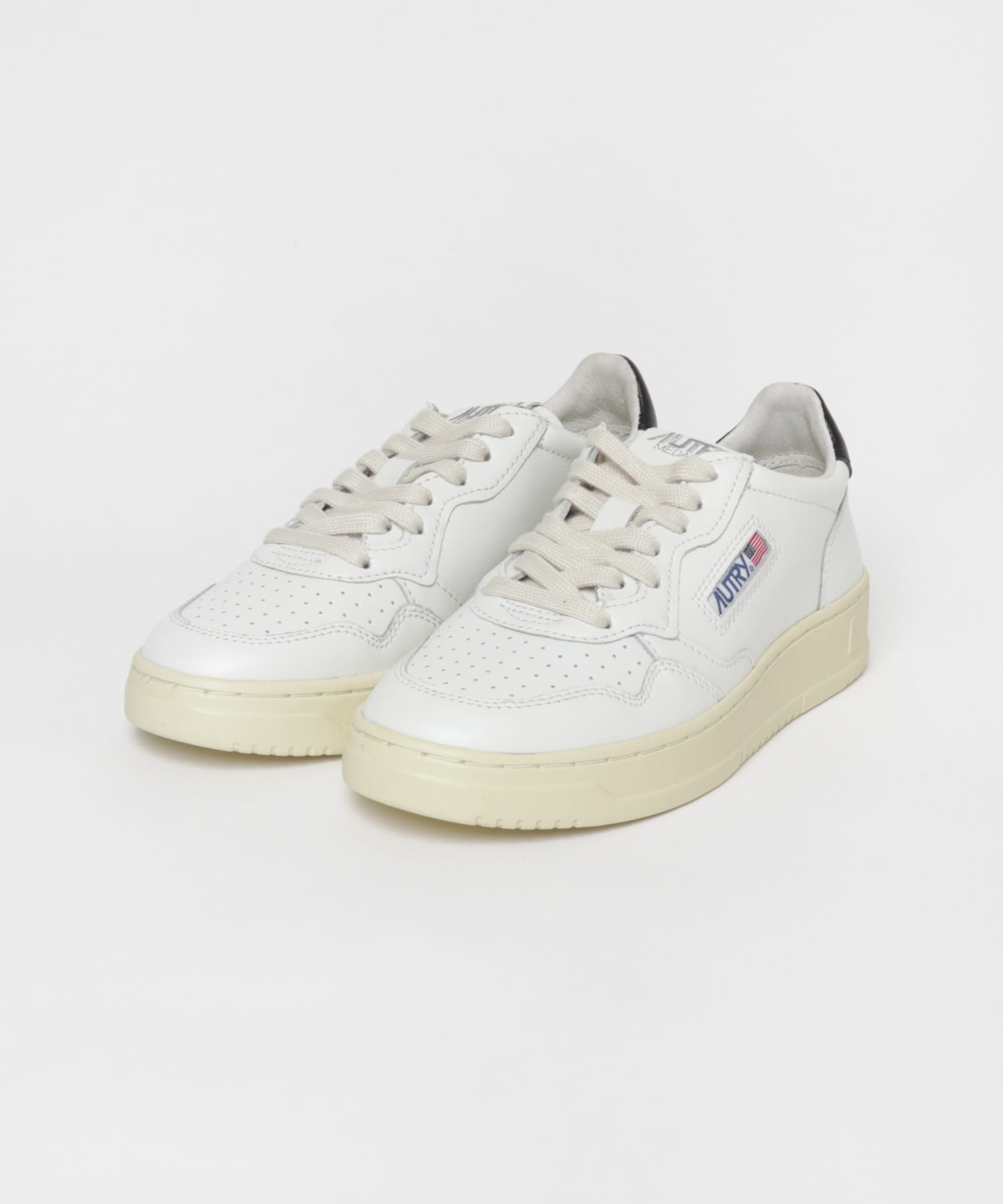 WHT/BLACK