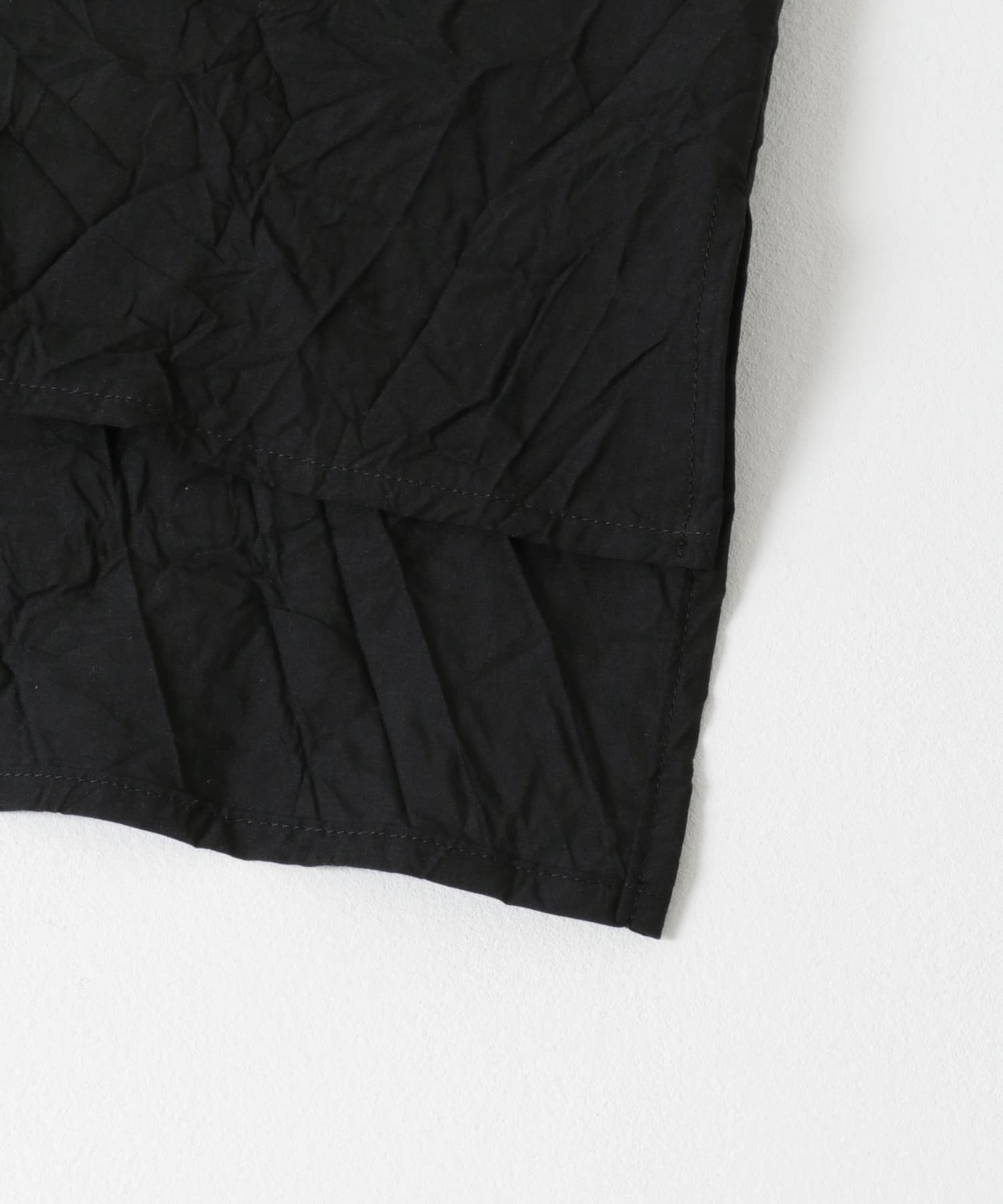 BLACK005