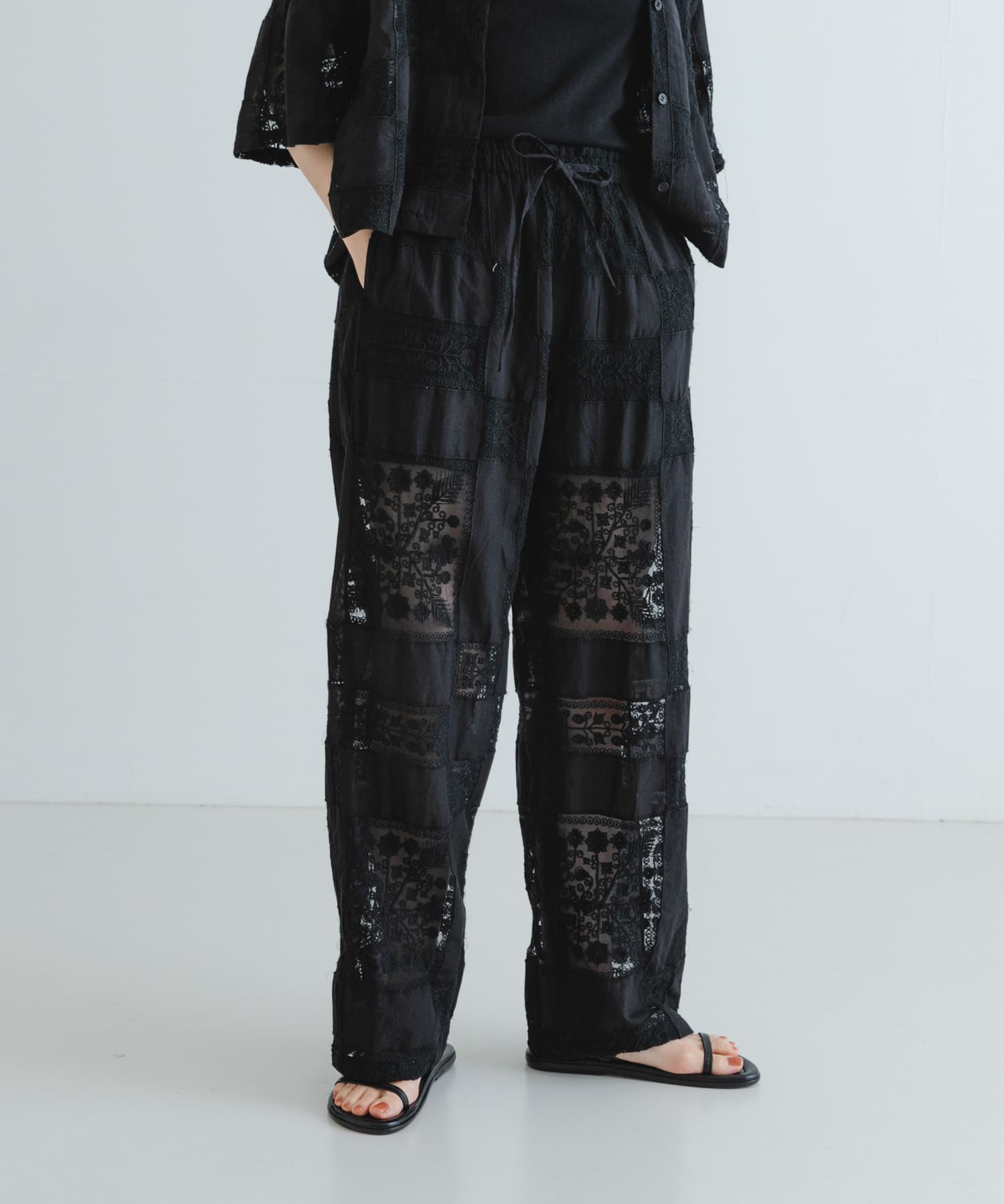 最終値下⭐︎crinkle crinkle crinkle embroidery crinkle crinkle crinkle patchwork embroidery pants(FREE BLACK