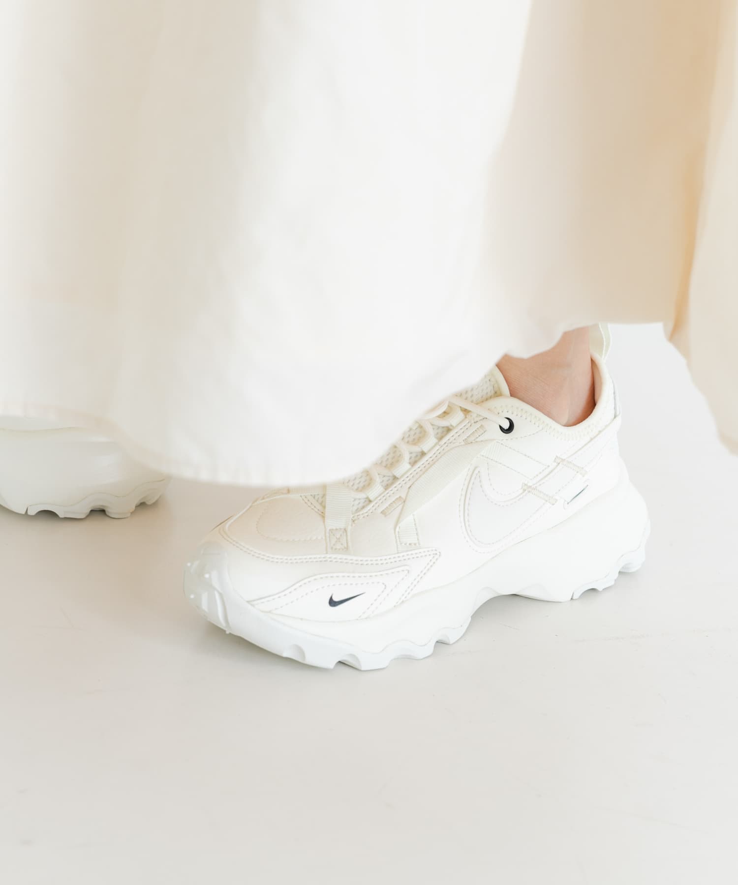 NIKE　TC 7900 セイル/ブラック 23