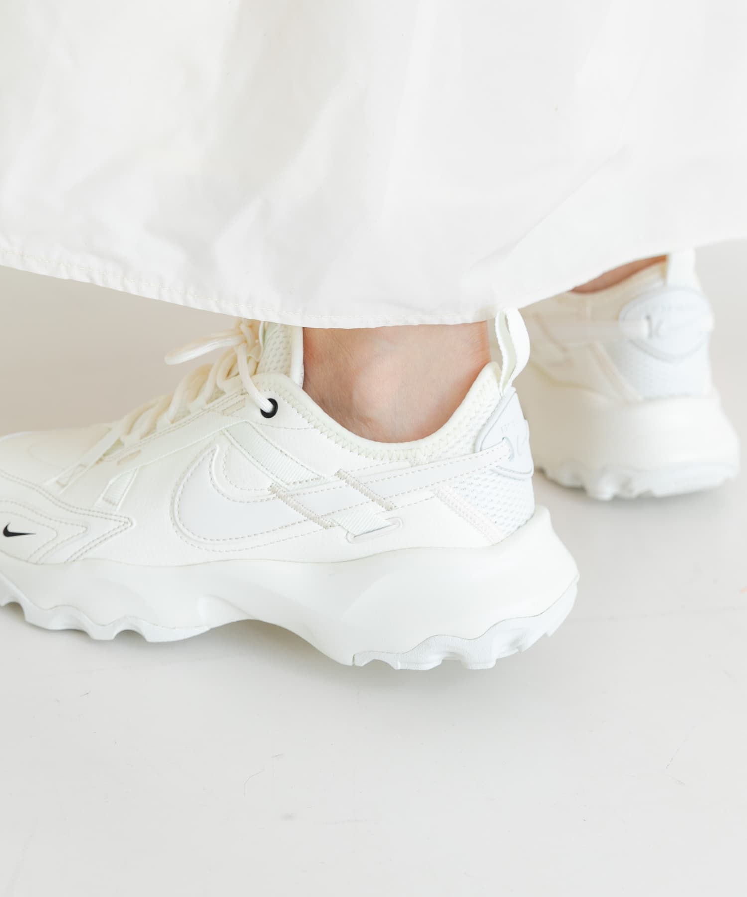 NIKE　TC 7900 セイル/ブラック 23
