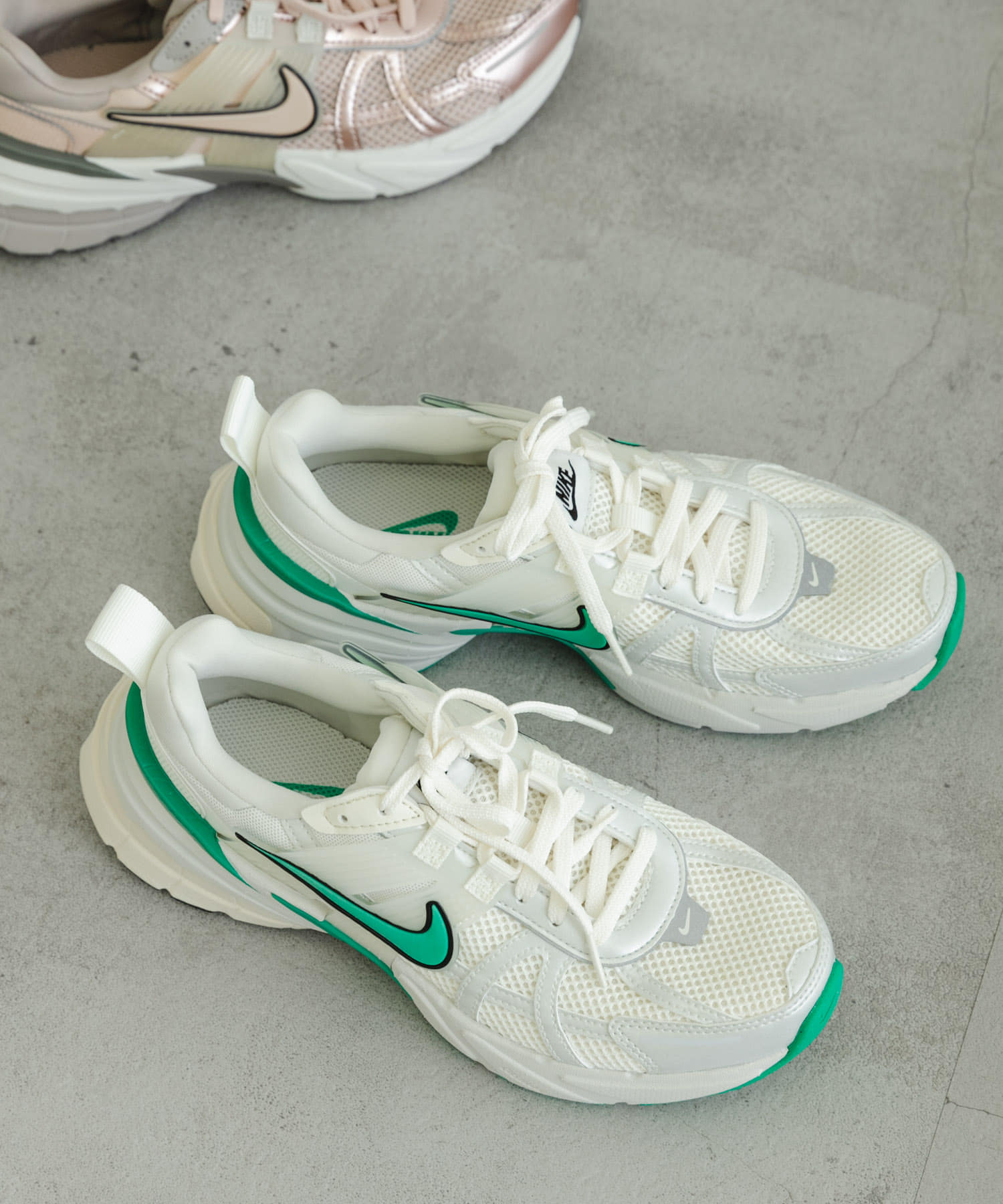 NIKE　V2Kラン