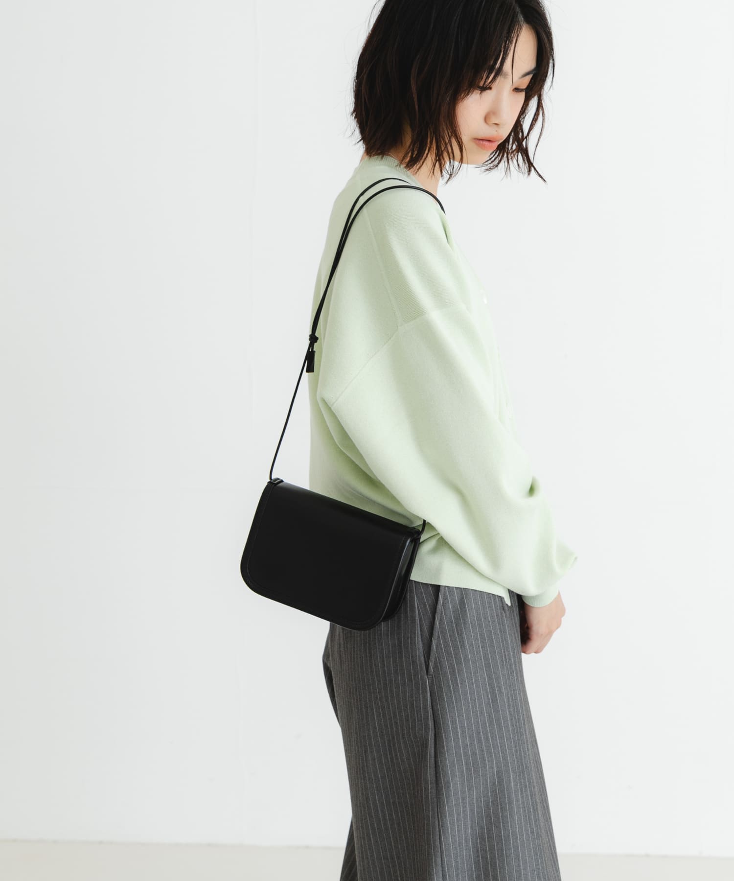 『別注』ITTI×URBAN RESEARCH　MICHELLE ERRAND POUCH black FREE