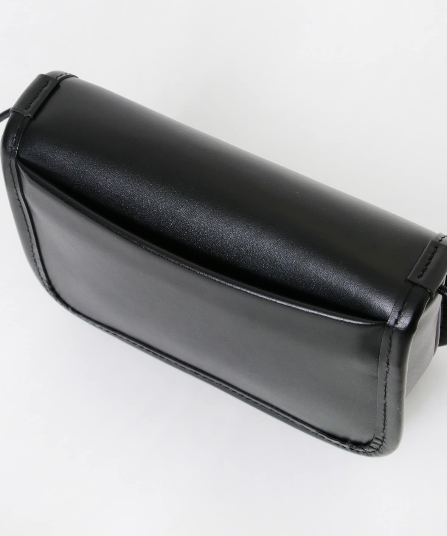 『別注』ITTI×URBAN RESEARCH　MICHELLE ERRAND POUCH black FREE