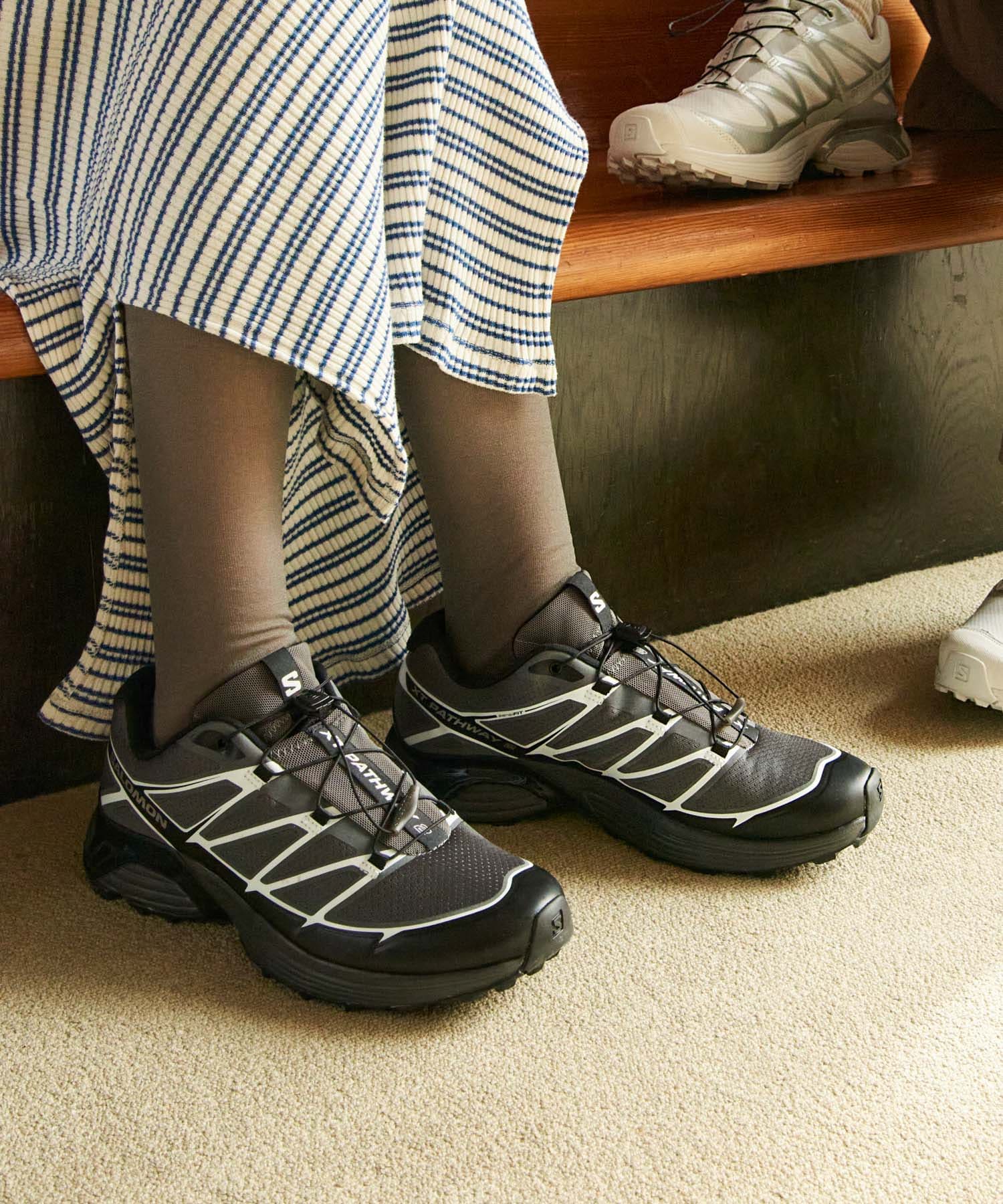 『23-25サイズ』SALOMON　Exclusive XT-PATHWAY II Lunar Rock 23