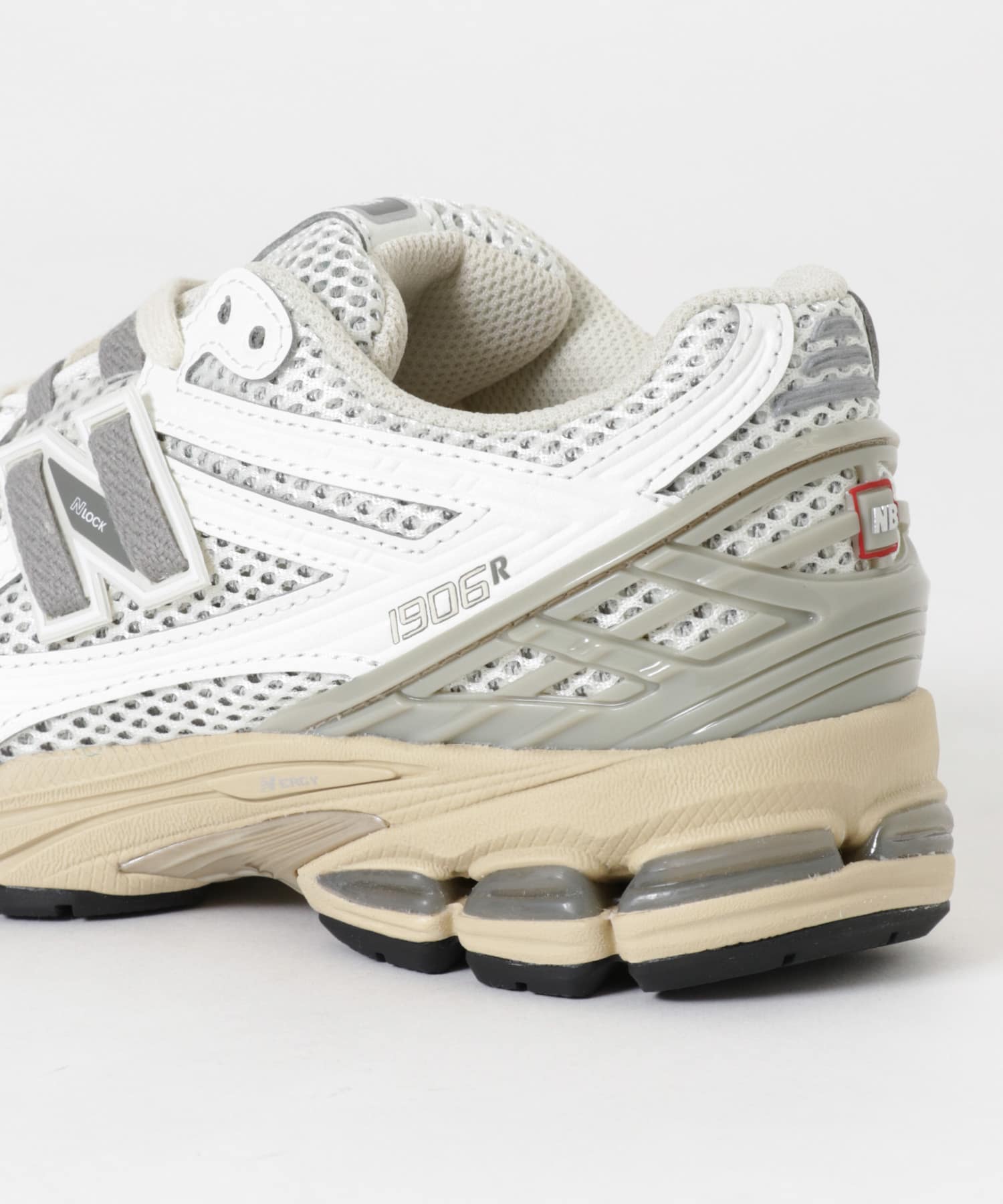 NEW BALANCE　M1906RP SILVER GY 23.5