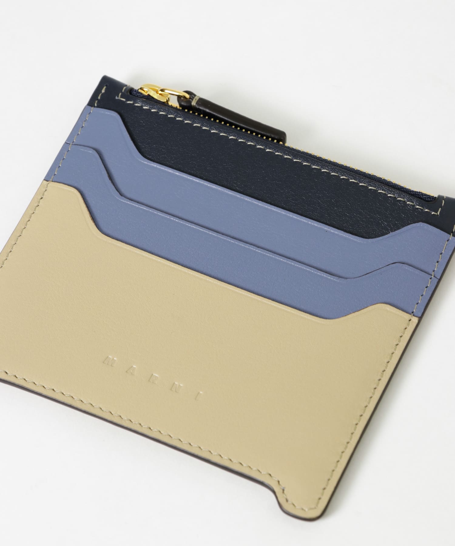MARNI　CARD CASE ZO877 -