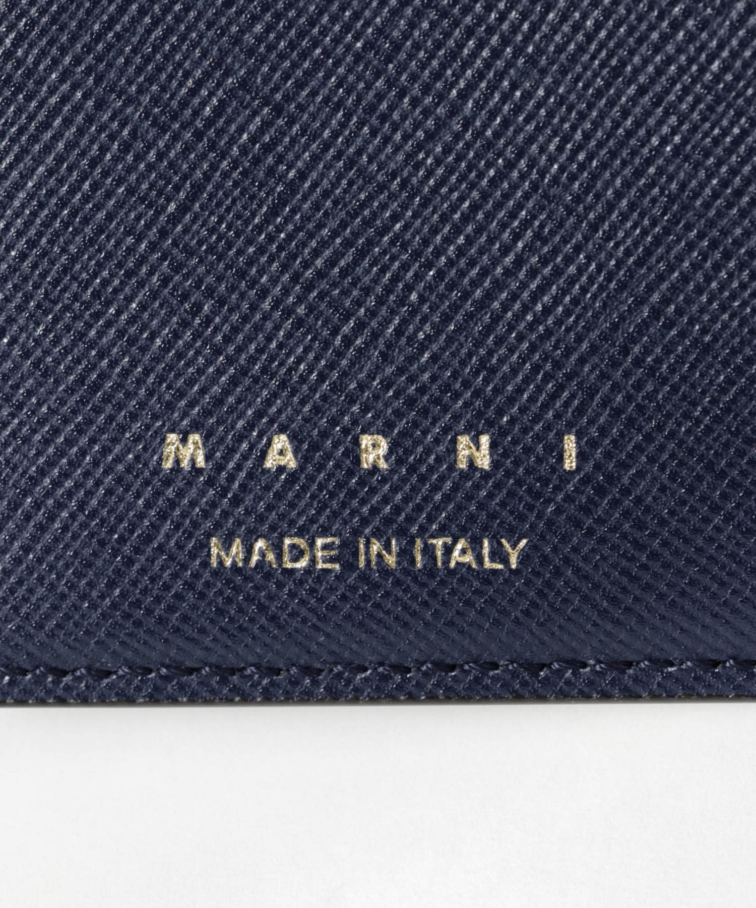 MARNI　TRIFOLD BIG LOGO ZO877 -