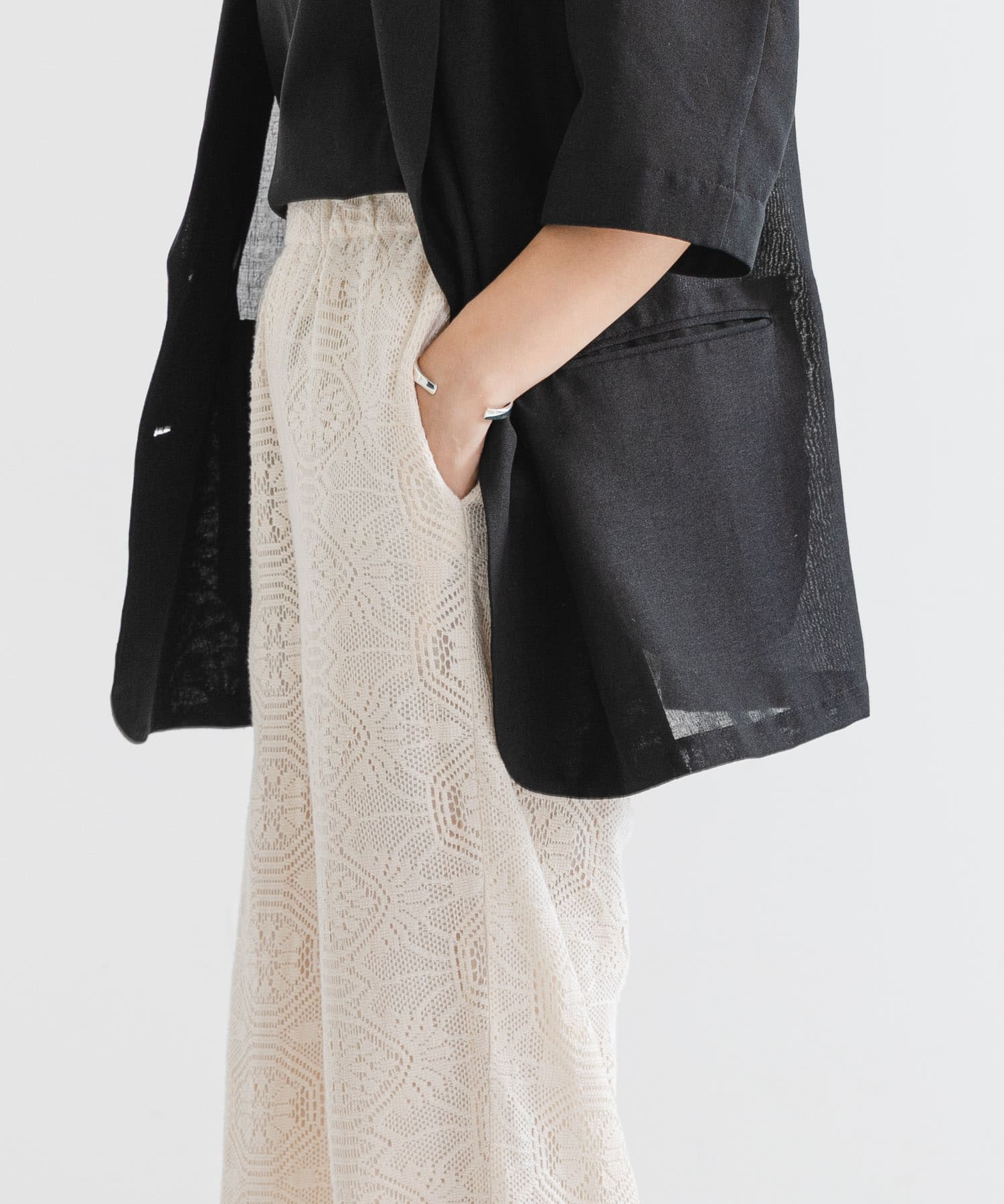 身長：163cm サイズ：36