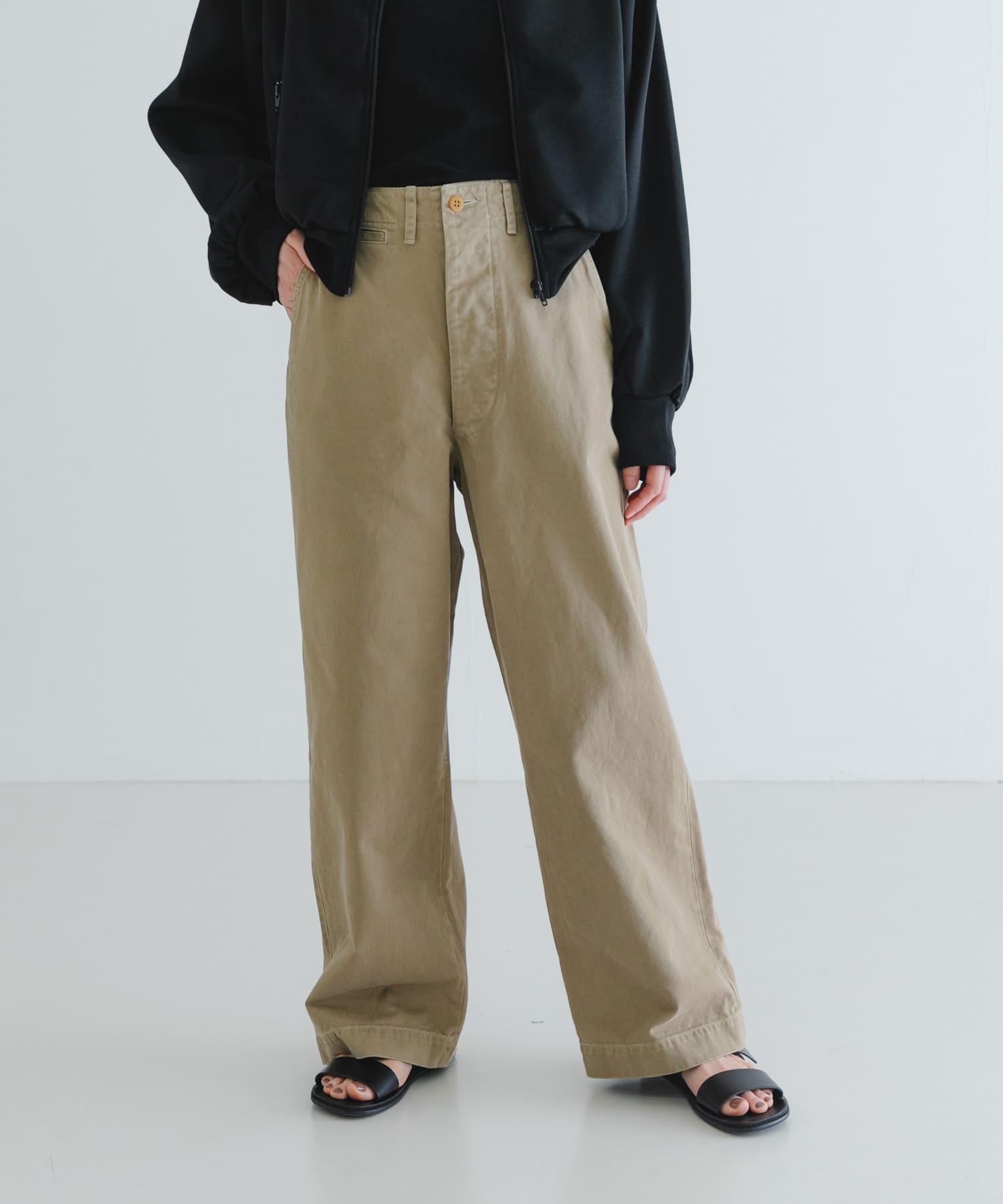 身長：162cm サイズ：2