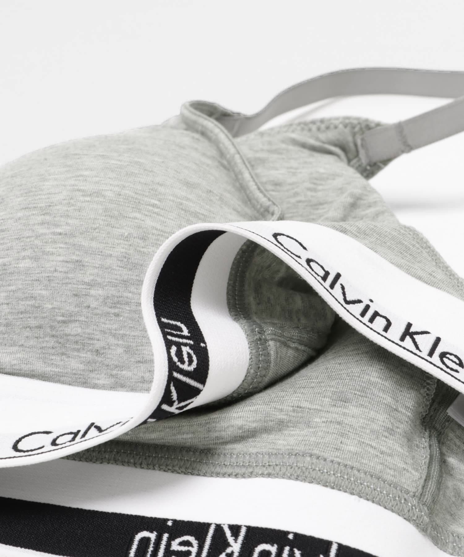 Calvin Klein　LGHT LINED TRIANGLE 020GREY S