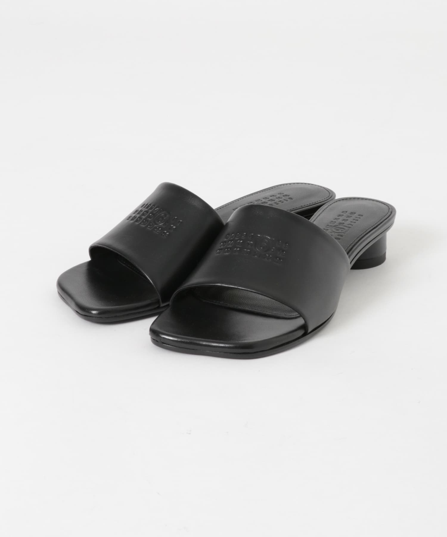 MM6　P3628 SANDAL