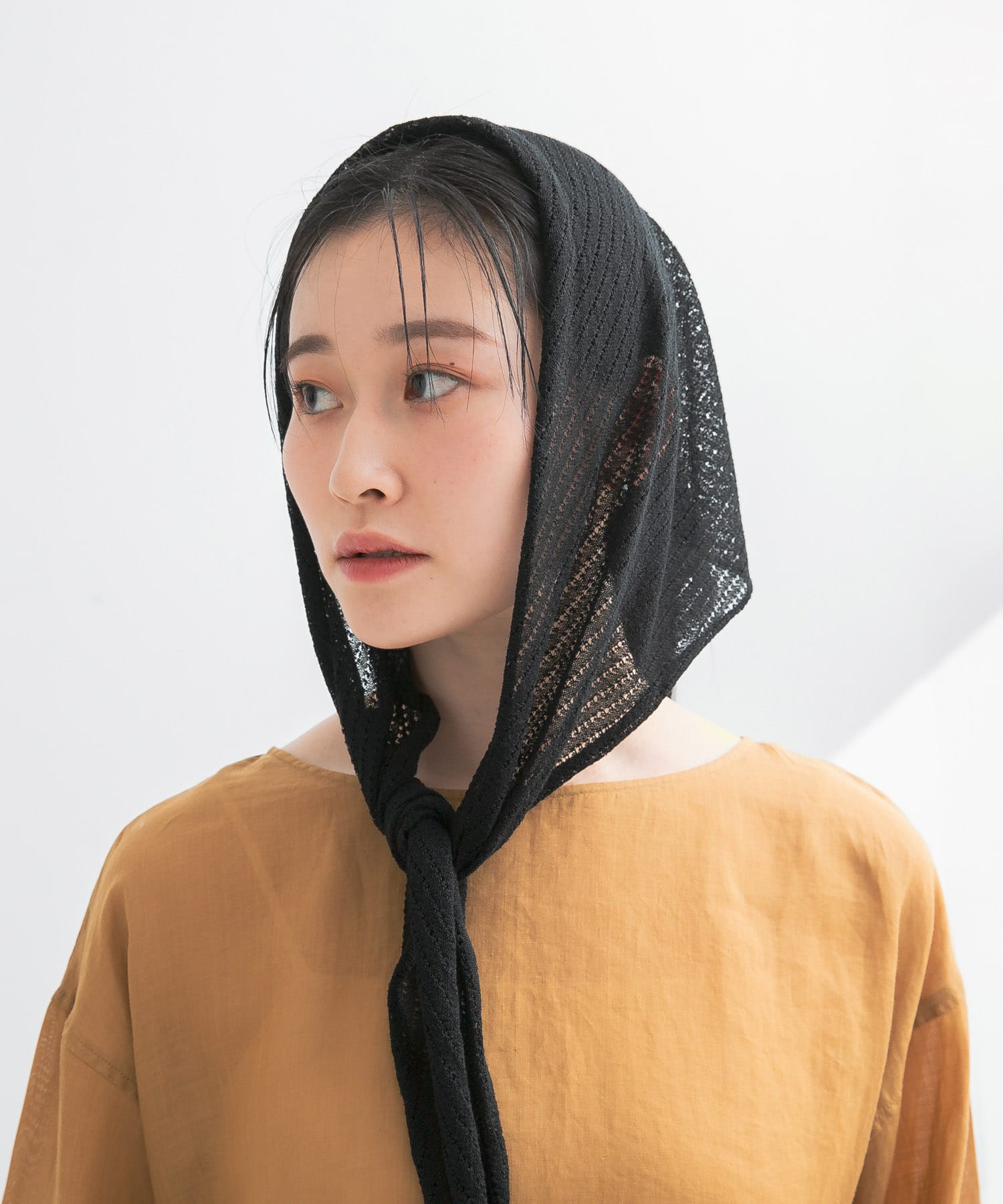 超レアヴィンテージ★Ferragamo値下げ ★大判スカーフsilk100% 超レアヴィンテージ☆Ferragamo値下げ ☆大判スカーフsilk100% 超レア