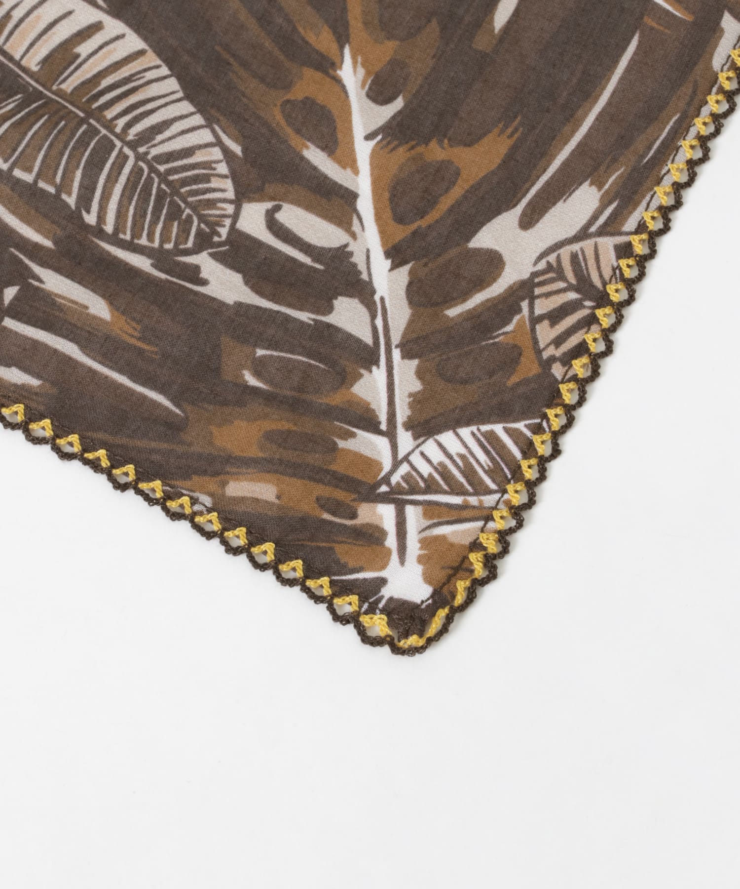 THROW　SASHA BROWN one