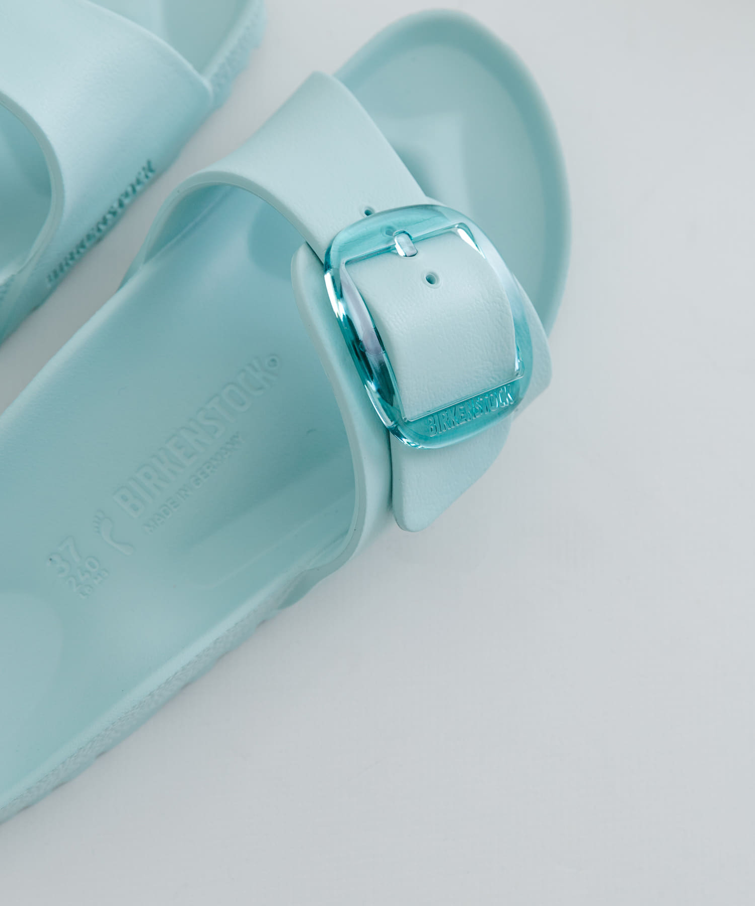 Surf Green