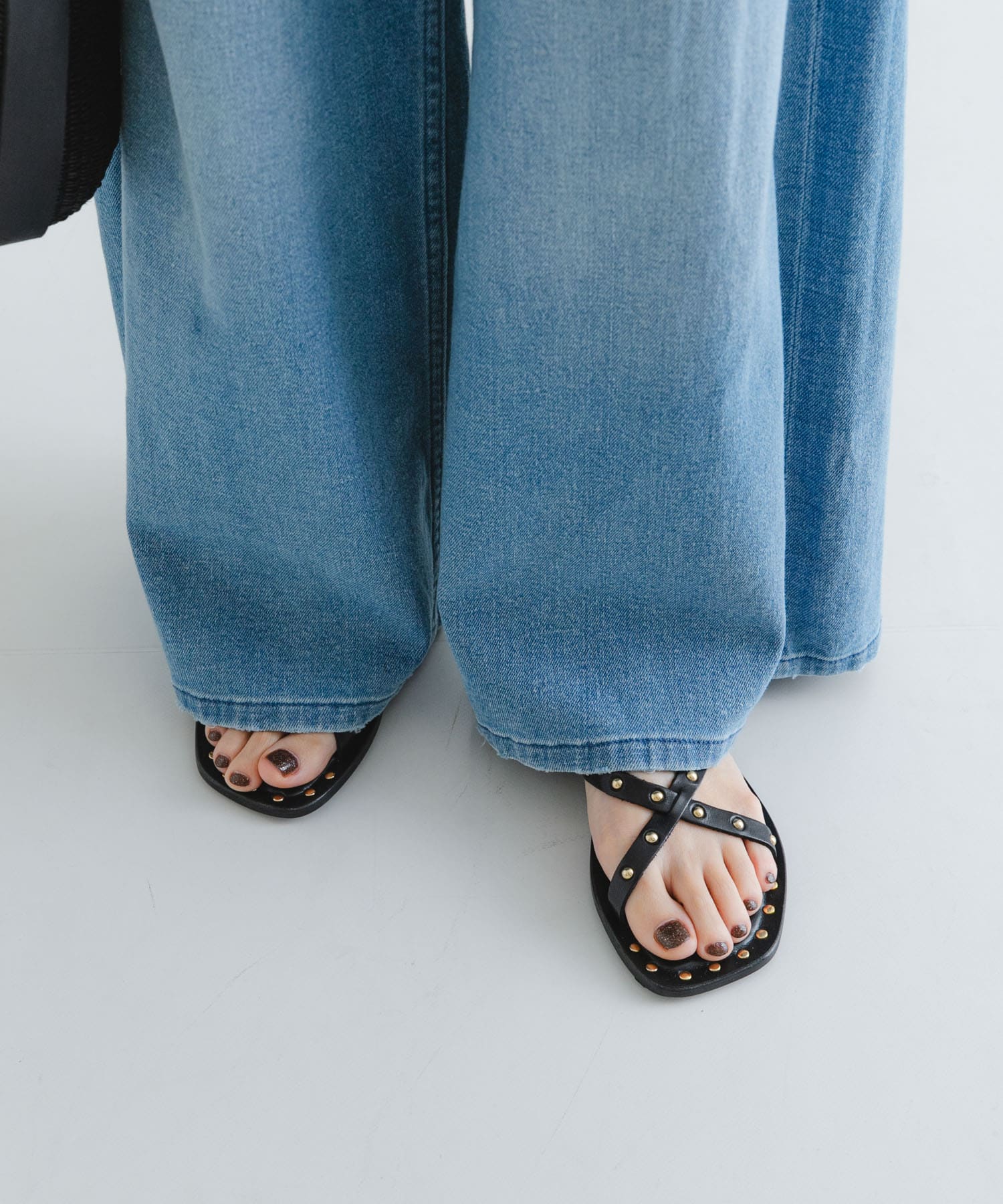 CORSO ROMA, 9　STUDS SANDAL BLACK 36