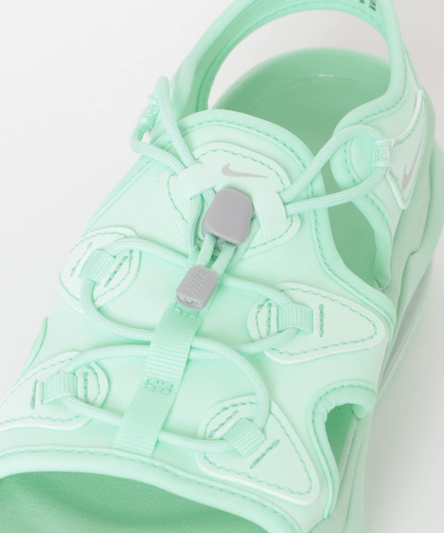 NIKE　エアマックスココサンダル MINT FOAM 23
