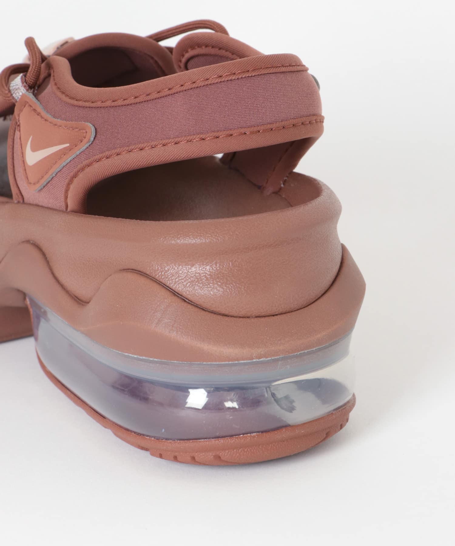 NIKE　エアマックスココサンダル RED SEPIA 23