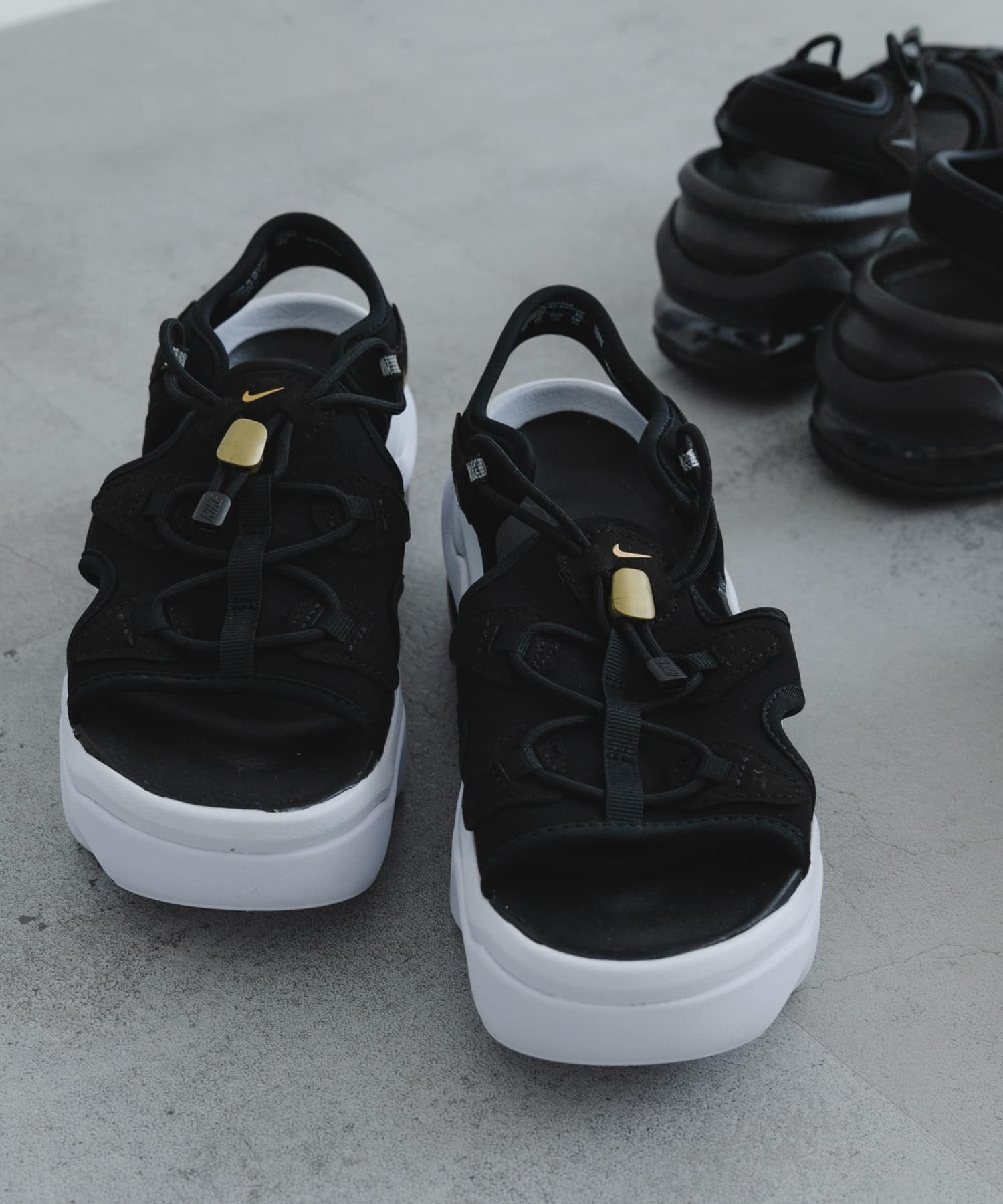 エアマックスココサンダル