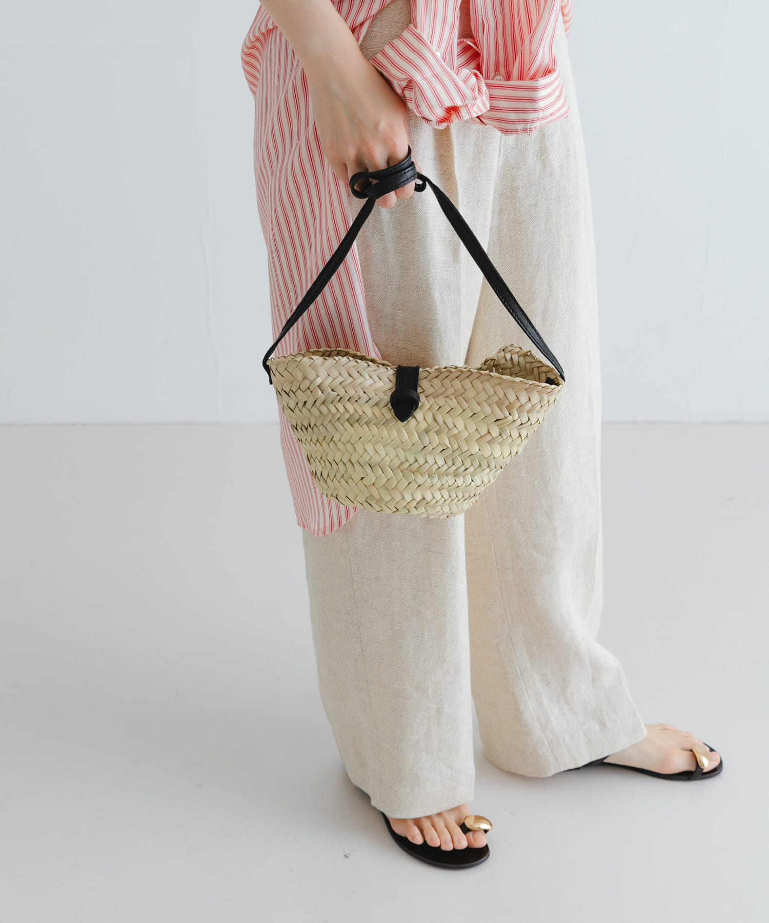 KECH Le ESSENTIELS　RAFFIA LEATHER FLAP MINI BLACK one