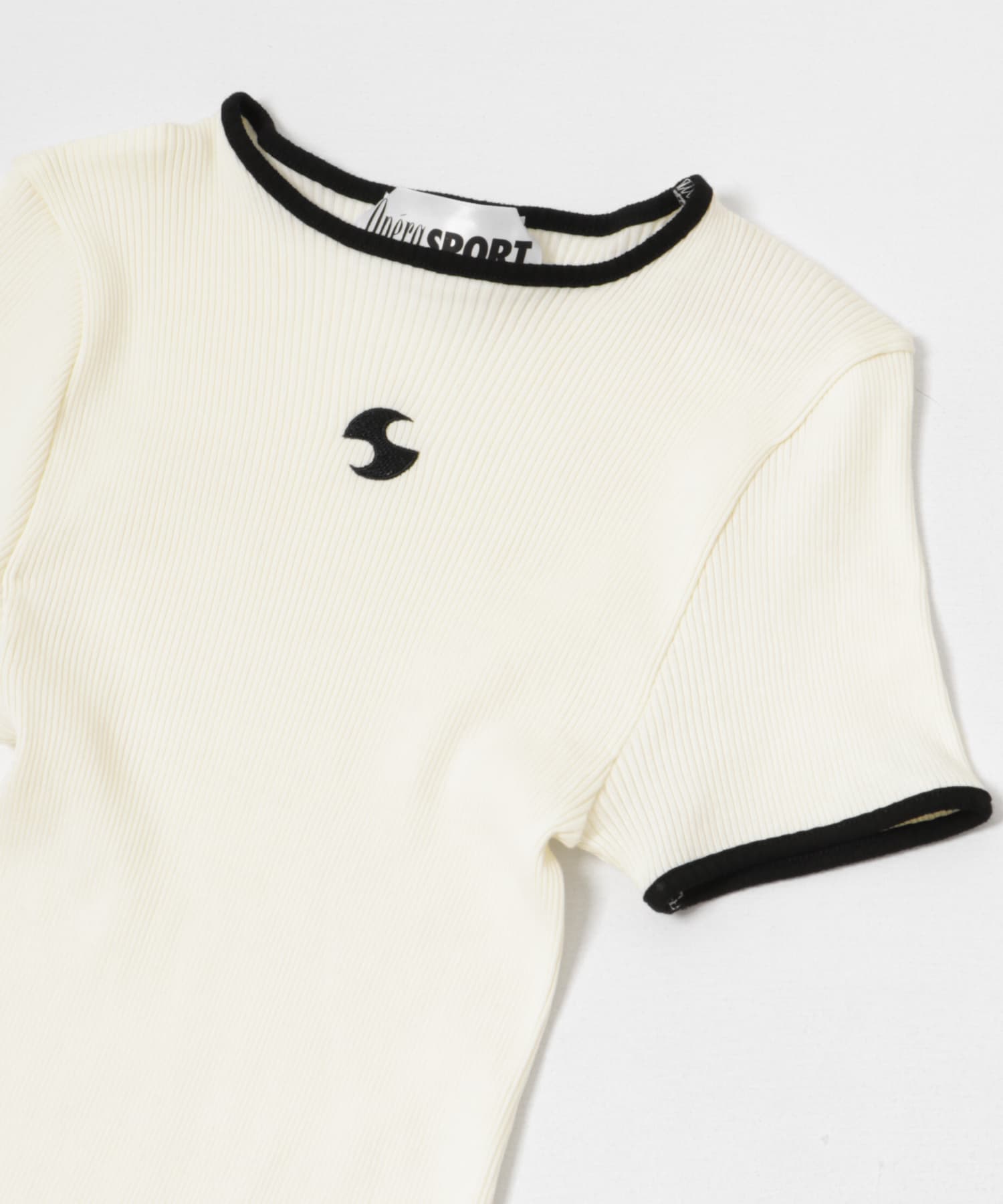 OperaSPORT　JAYA SEAMLESS TOP Pristine S