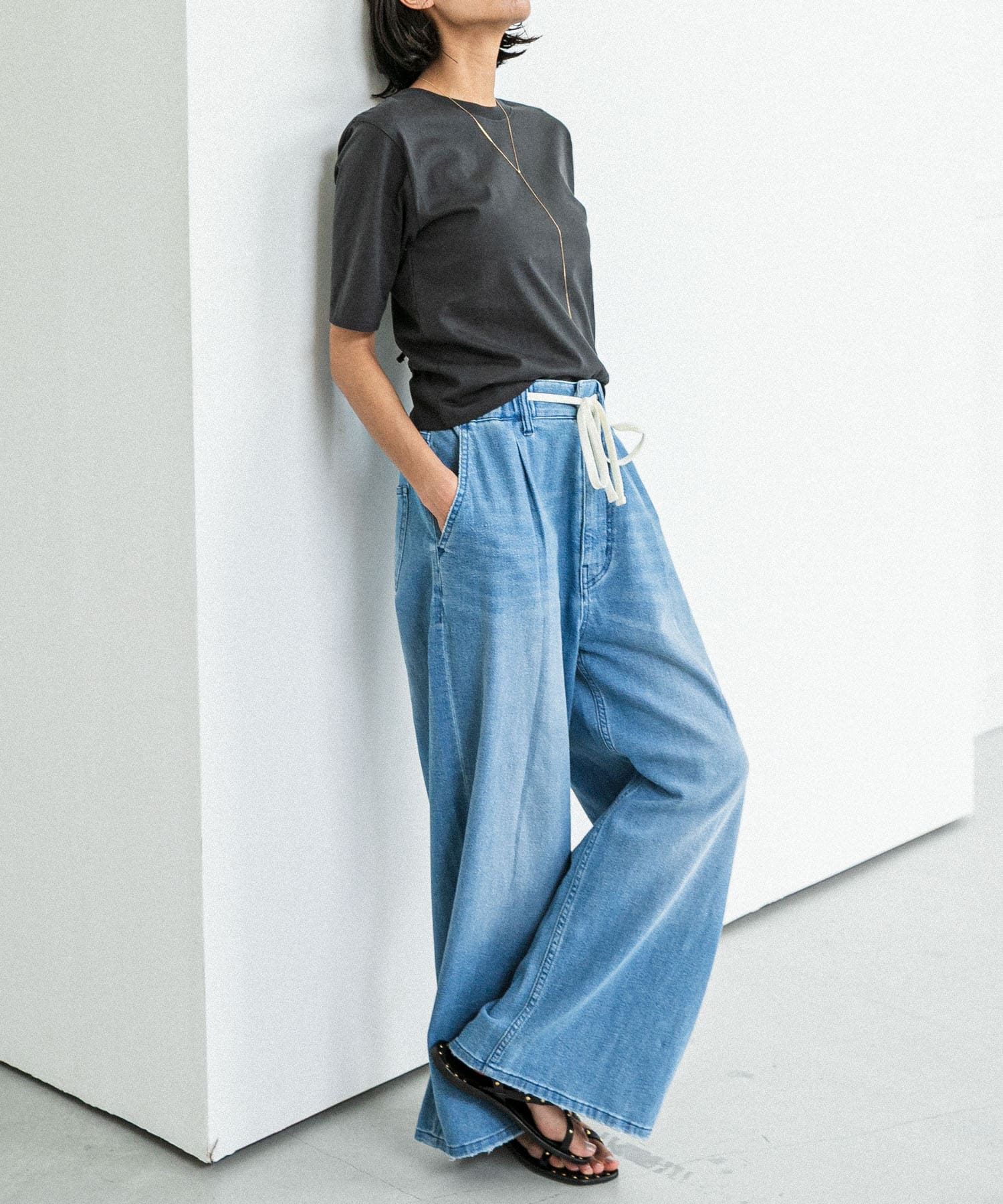 『別注』Loro×URBAN RESEARCH　Eight Open back T-shirts Charcoal FREE